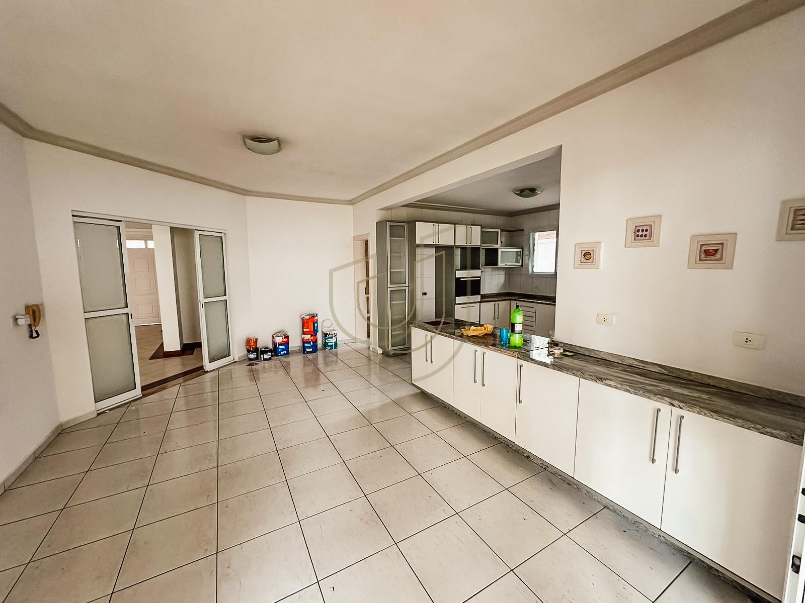 Sobrado Cl&aacute;ssico com 4 su&iacute;tes no Jardim Apollo I - S&atilde;o Jos&eacute; dos Campos/SP  São José dos Campos - 