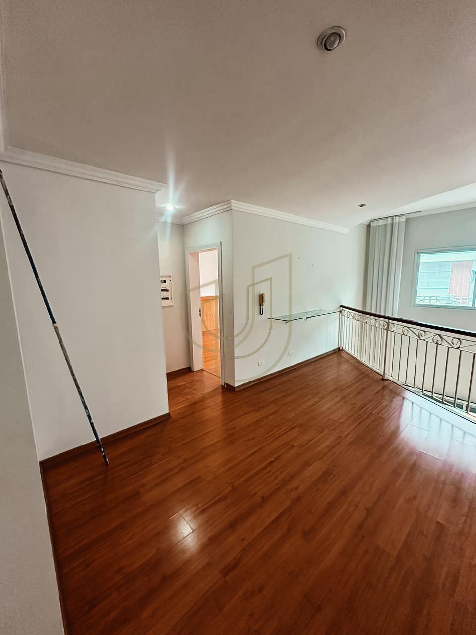 Sobrado Cl&aacute;ssico com 4 su&iacute;tes no Jardim Apollo I - S&atilde;o Jos&eacute; dos Campos/SP  São José dos Campos - 