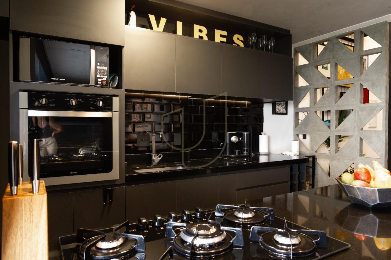 Duplex de 98m&sup2; no P&aacute;tio das Am&eacute;ricas - Jardim Aquarius  São José dos Campos - 