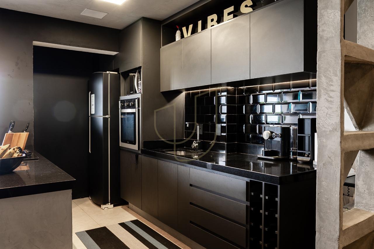 Duplex de 98m&sup2; no P&aacute;tio das Am&eacute;ricas - Jardim Aquarius  São José dos Campos - 