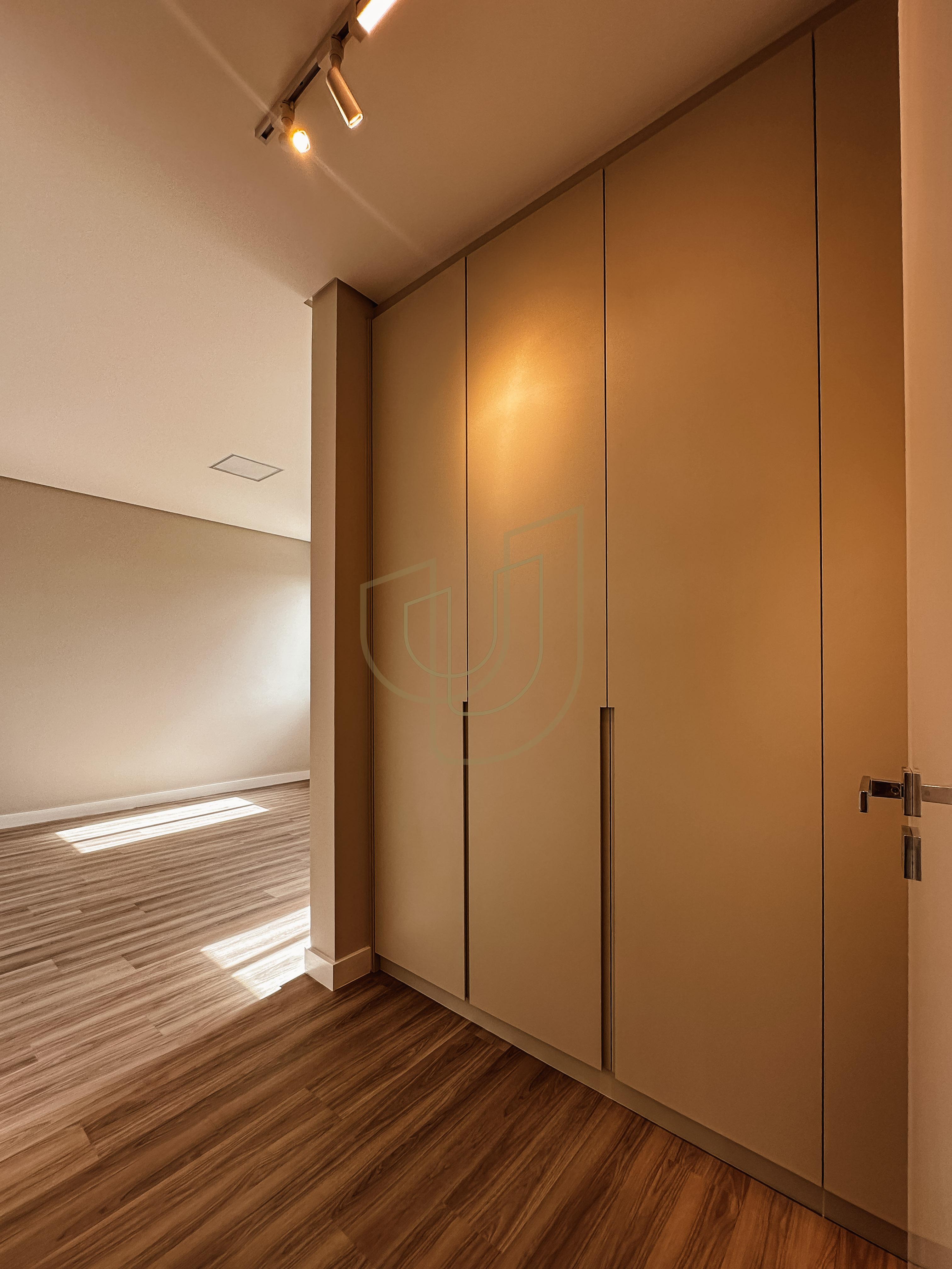 Sobrado com 4 su&iacute;tes no Alphaville II - S&atilde;o Jos&eacute; dos Campos/SP  São José dos Campos - 