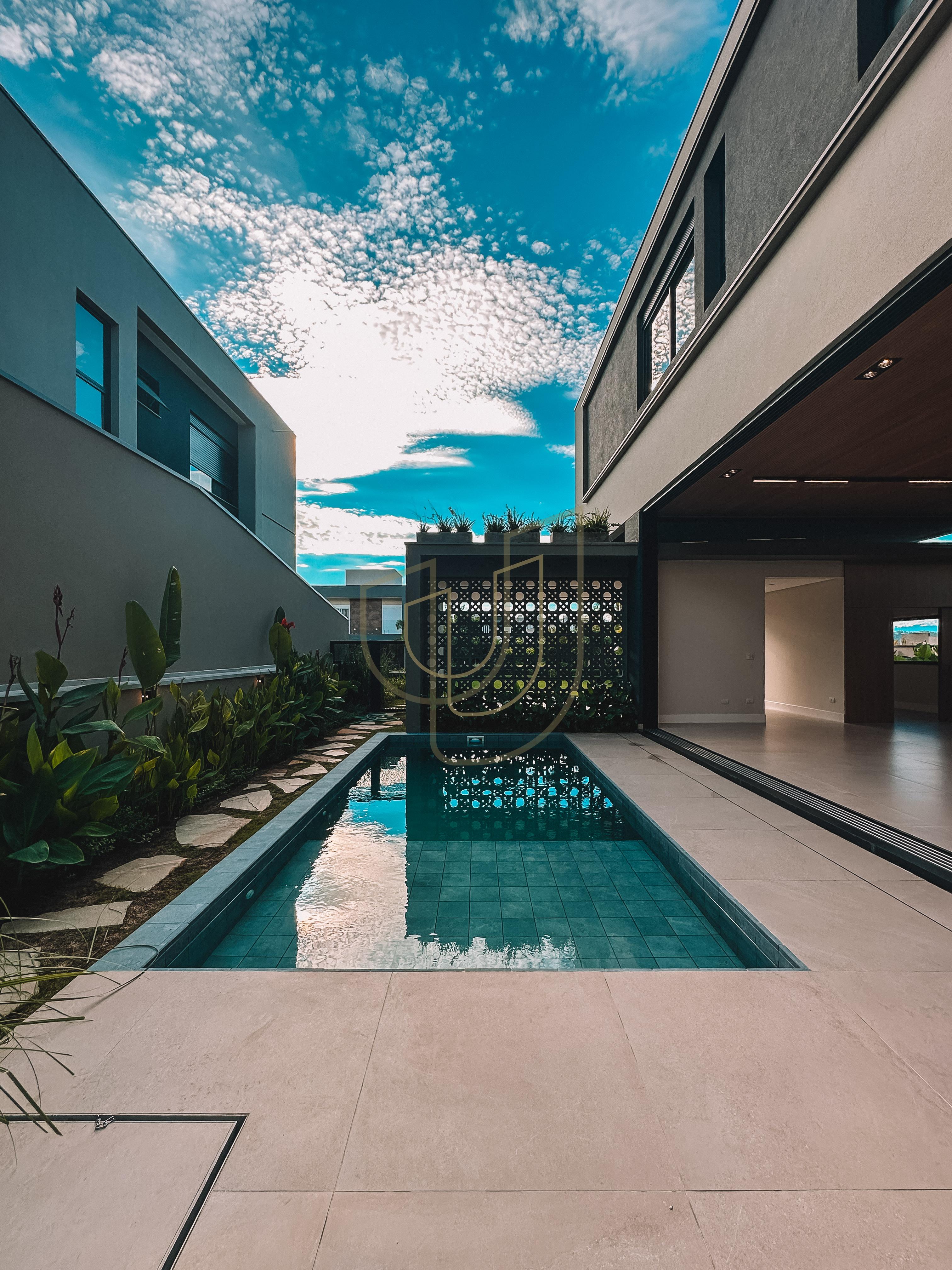 Sobrado com 4 su&iacute;tes no Alphaville II - S&atilde;o Jos&eacute; dos Campos/SP  São José dos Campos - 