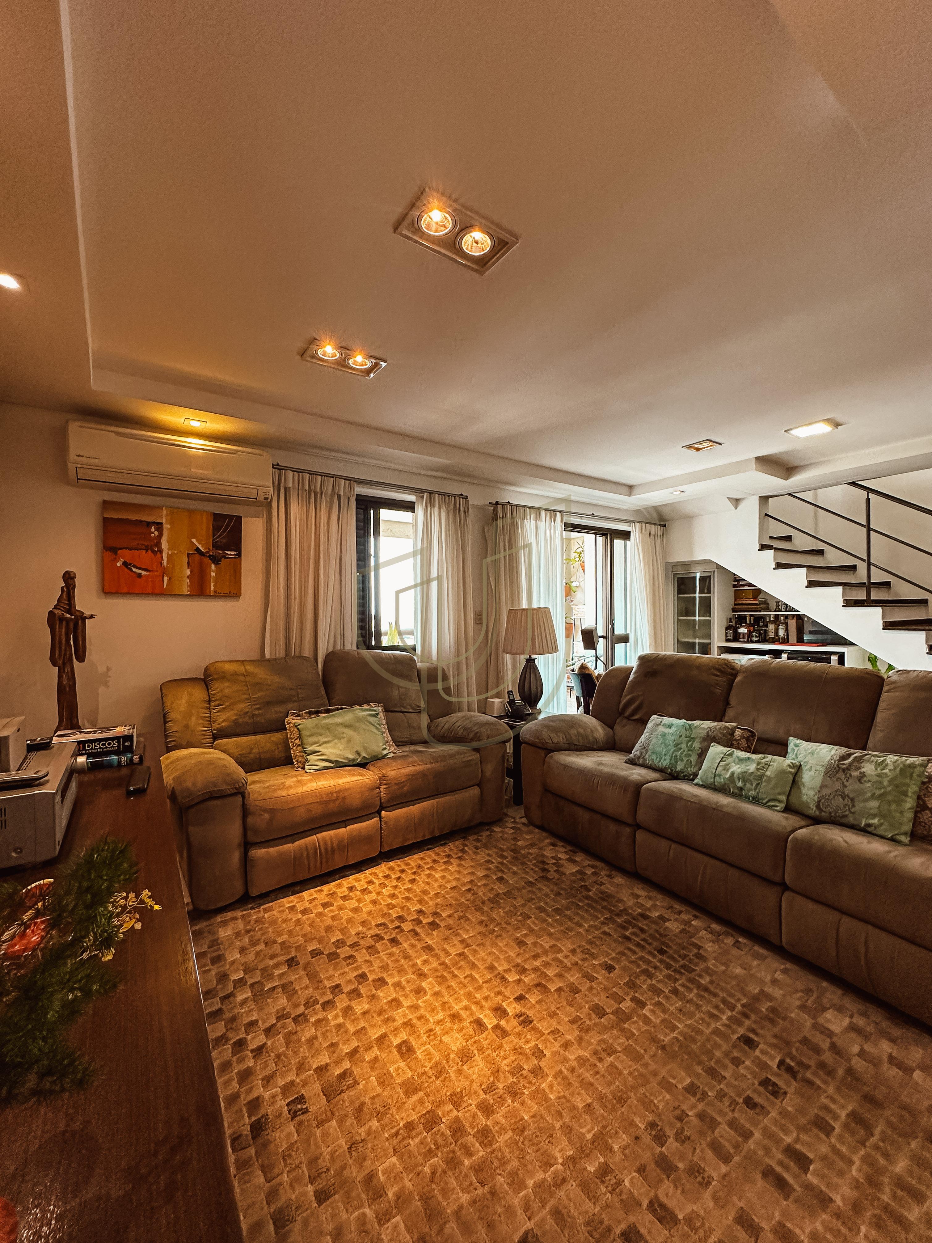 Cobertura Duplex com 4 Su&iacute;tes e 265m&sup2; no Jardim Aquarius - S&atilde;o Jos&eacute; dos Campos/SP  São José dos Campos - 