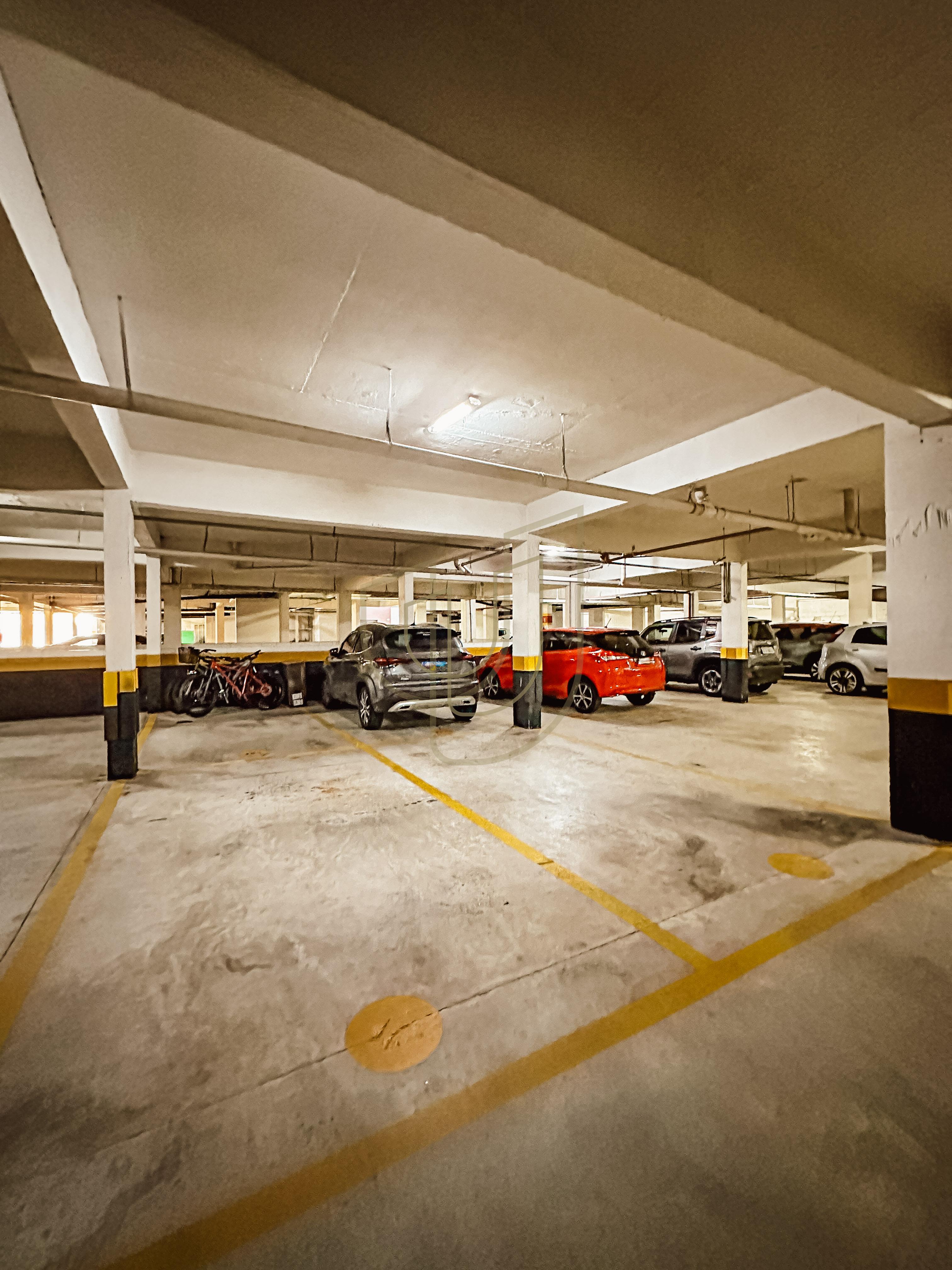 Cobertura Duplex com 4 Su&iacute;tes e 265m&sup2; no Jardim Aquarius - S&atilde;o Jos&eacute; dos Campos/SP  São José dos Campos - 