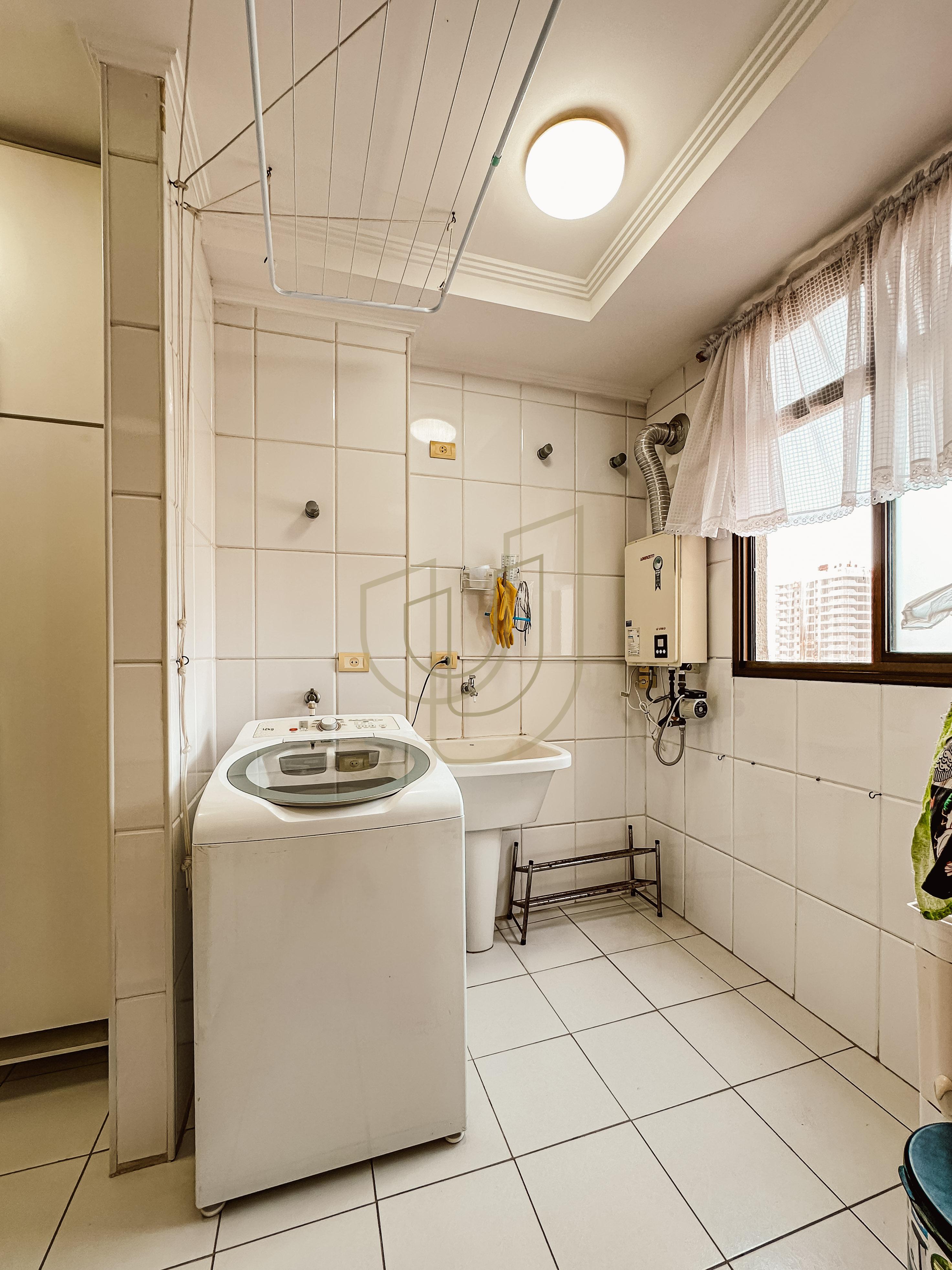 Cobertura Duplex com 4 Su&iacute;tes e 265m&sup2; no Jardim Aquarius - S&atilde;o Jos&eacute; dos Campos/SP  São José dos Campos - 