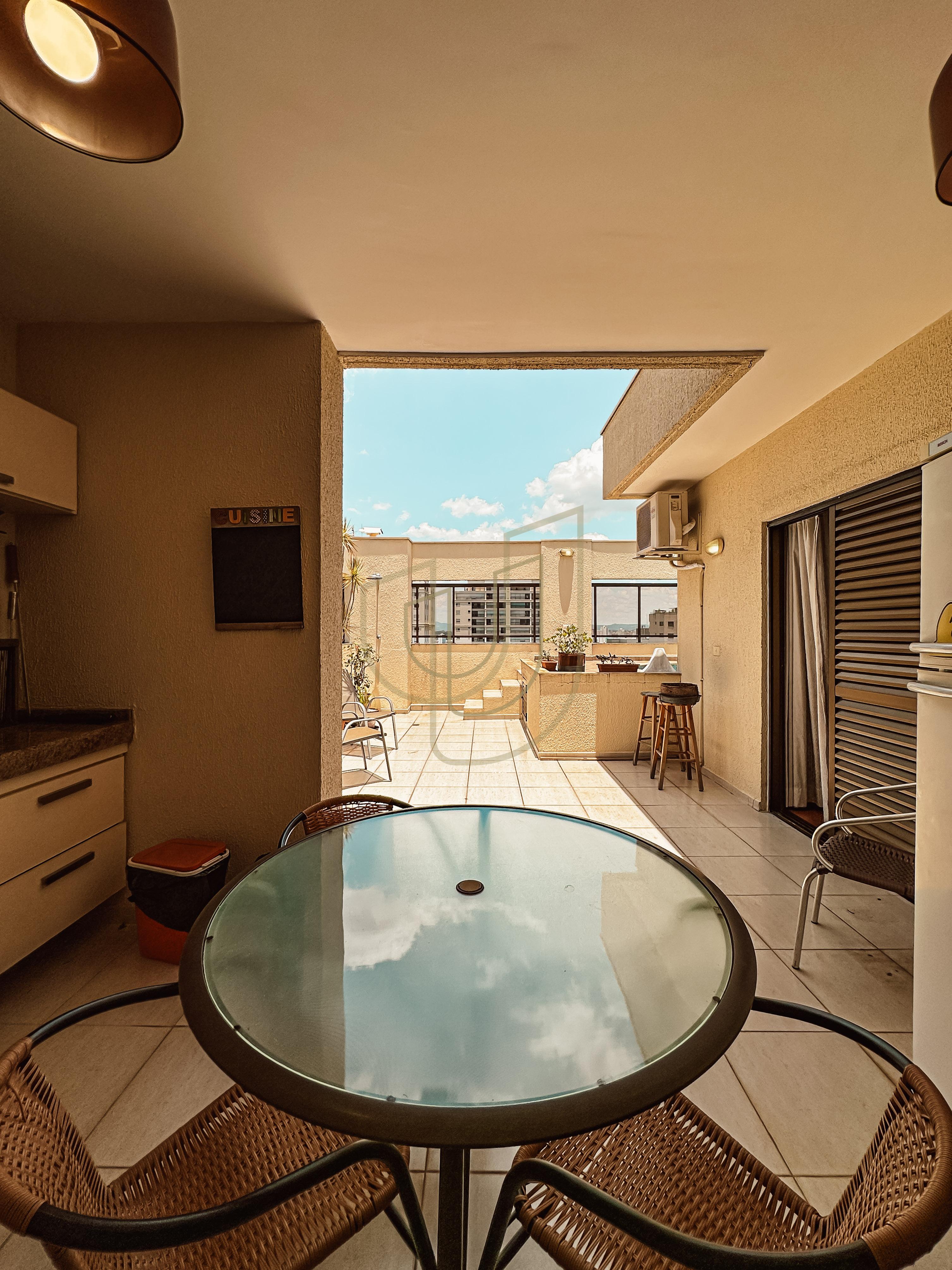 Cobertura Duplex com 4 Su&iacute;tes e 265m&sup2; no Jardim Aquarius - S&atilde;o Jos&eacute; dos Campos/SP  São José dos Campos - 