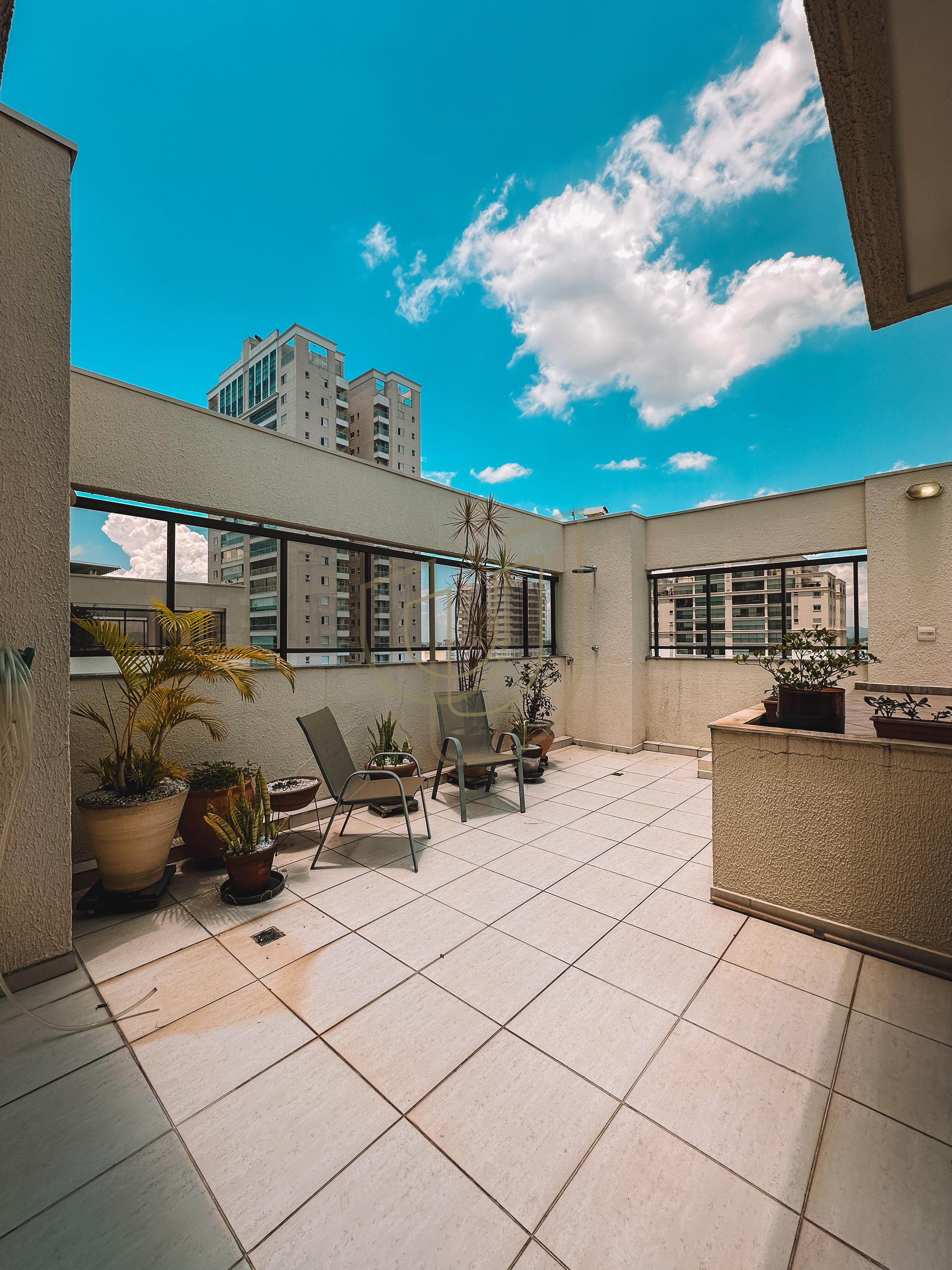 Cobertura Duplex com 4 Su&iacute;tes e 265m&sup2; no Jardim Aquarius - S&atilde;o Jos&eacute; dos Campos/SP  São José dos Campos - 