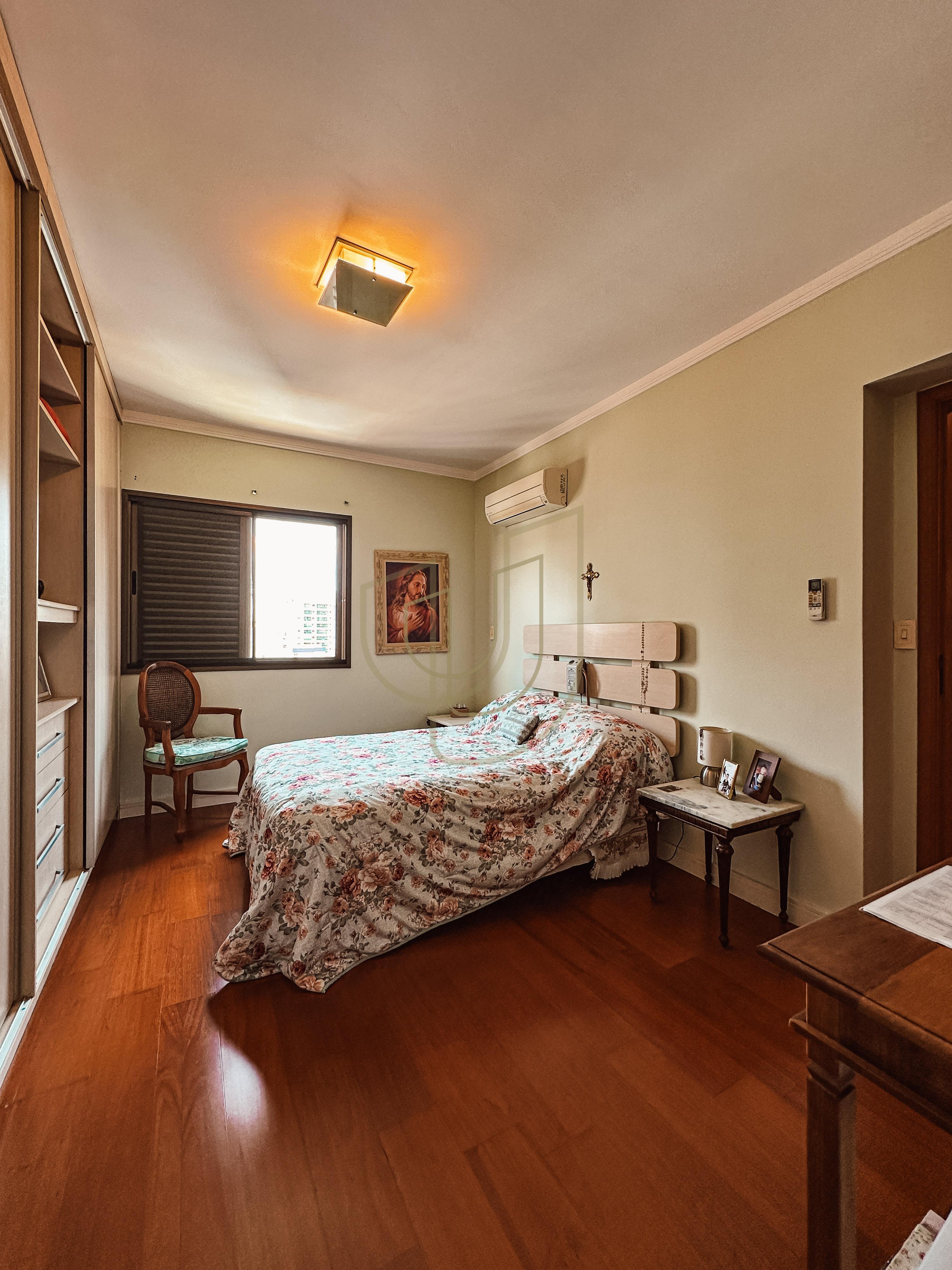 Cobertura Duplex com 4 Su&iacute;tes e 265m&sup2; no Jardim Aquarius - S&atilde;o Jos&eacute; dos Campos/SP  São José dos Campos - 