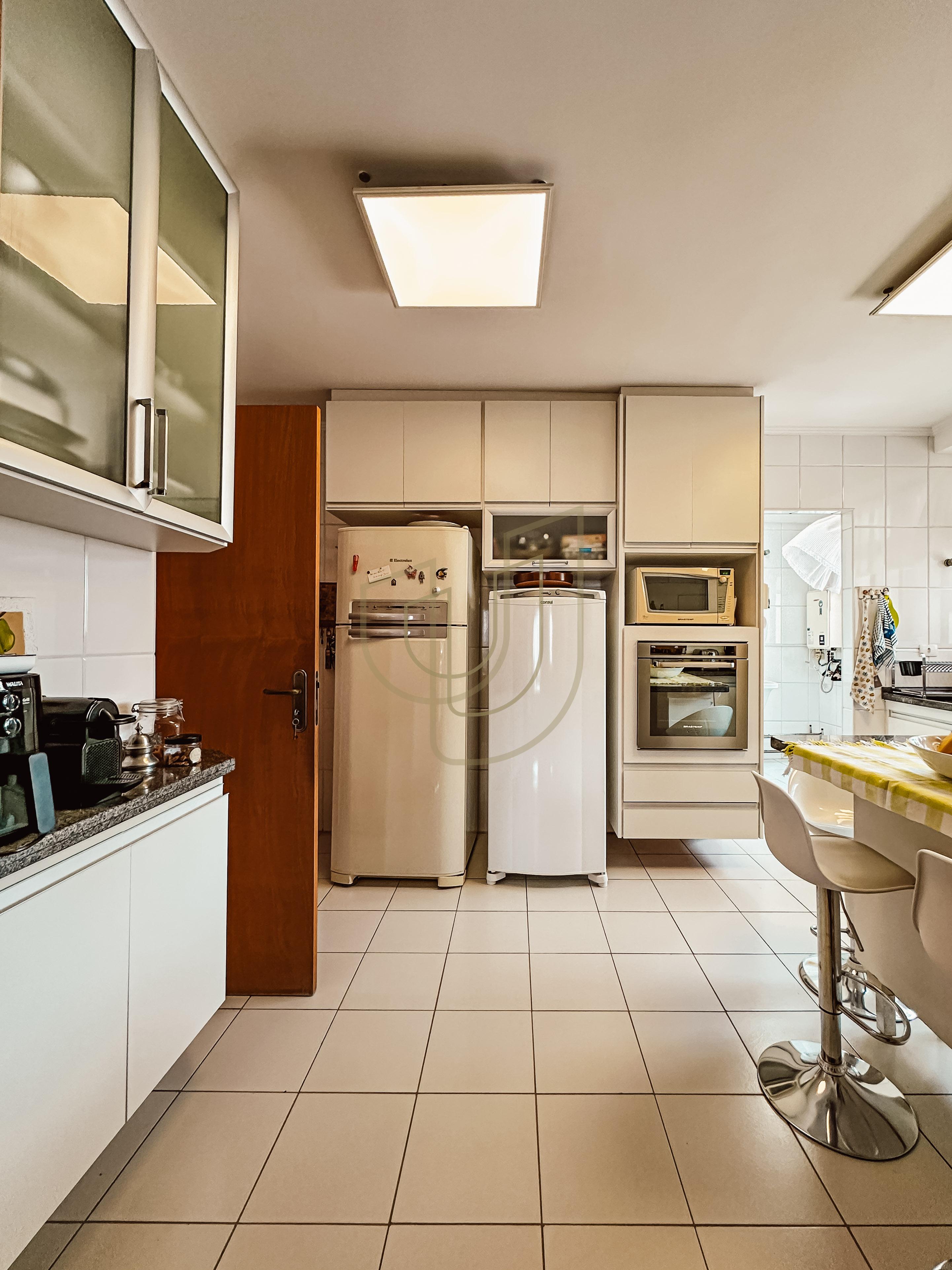 Cobertura Duplex com 4 Su&iacute;tes e 265m&sup2; no Jardim Aquarius - S&atilde;o Jos&eacute; dos Campos/SP  São José dos Campos - 