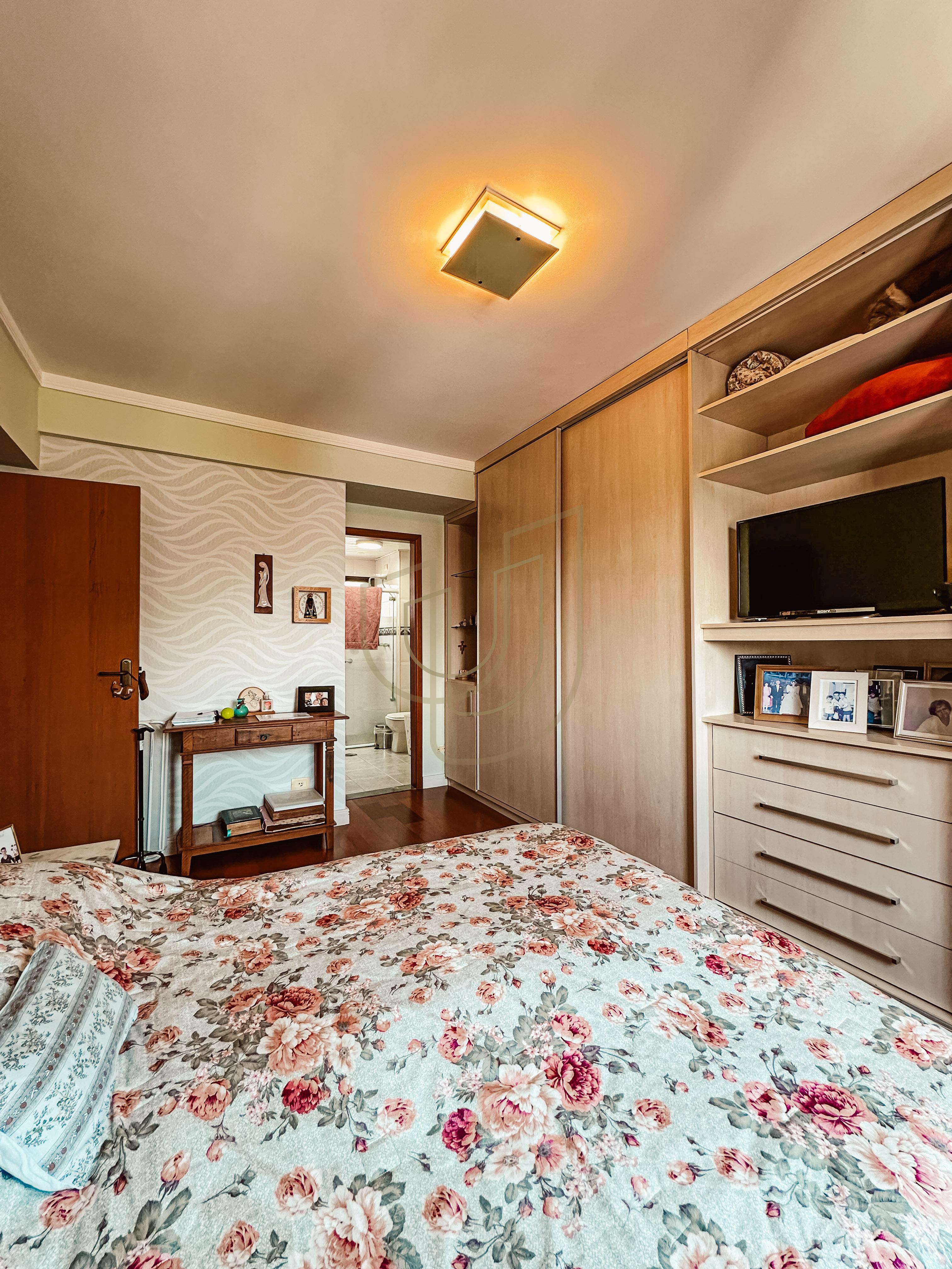 Cobertura Duplex com 4 Su&iacute;tes e 265m&sup2; no Jardim Aquarius - S&atilde;o Jos&eacute; dos Campos/SP  São José dos Campos - 