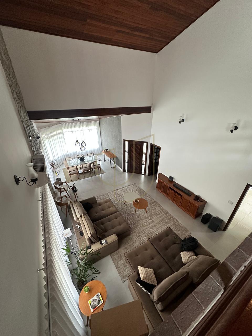 Sobrado com 4 Dormit&oacute;rios de 360m&sup2; no Esplanada do Sol - Jardim Esplanada  São José dos Campos - 