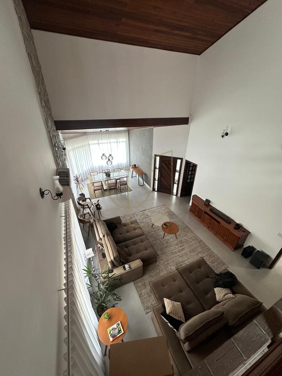 Sobrado com 4 Dormit&oacute;rios de 360m&sup2; no Esplanada do Sol - Jardim Esplanada  São José dos Campos - 