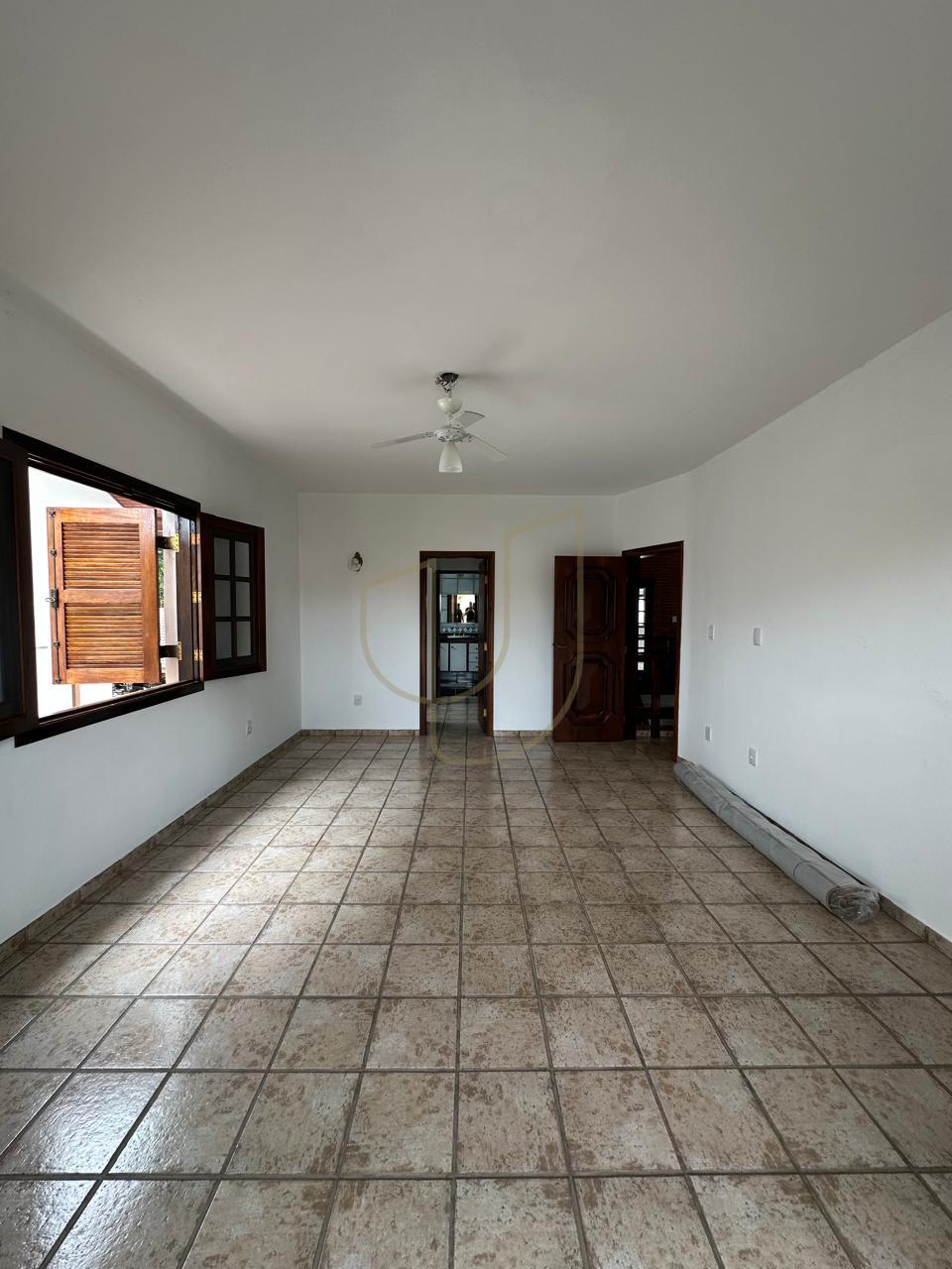 Sobrado com 4 Dormit&oacute;rios de 360m&sup2; no Esplanada do Sol - Jardim Esplanada  São José dos Campos - 