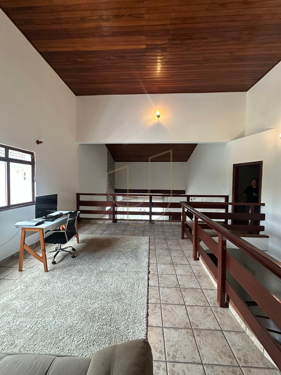 Sobrado com 4 Dormit&oacute;rios de 360m&sup2; no Esplanada do Sol - Jardim Esplanada  São José dos Campos - 