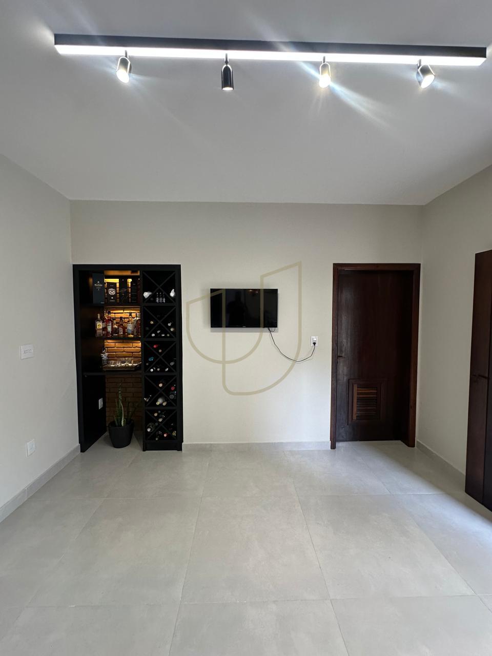 Sobrado com 4 Dormit&oacute;rios de 360m&sup2; no Esplanada do Sol - Jardim Esplanada  São José dos Campos - 