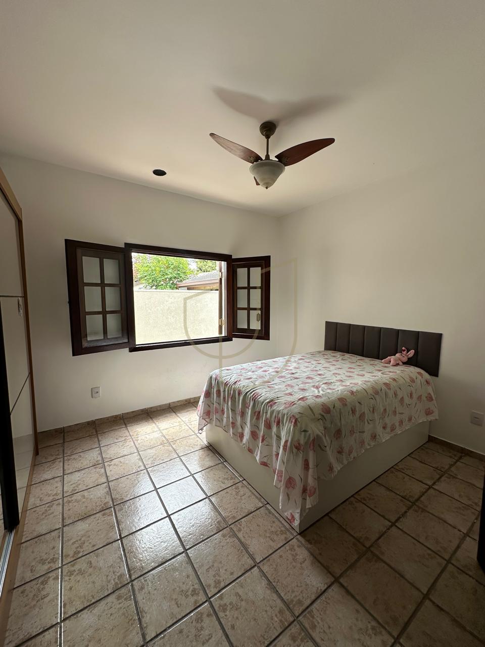 Sobrado com 4 Dormit&oacute;rios de 360m&sup2; no Esplanada do Sol - Jardim Esplanada  São José dos Campos - 