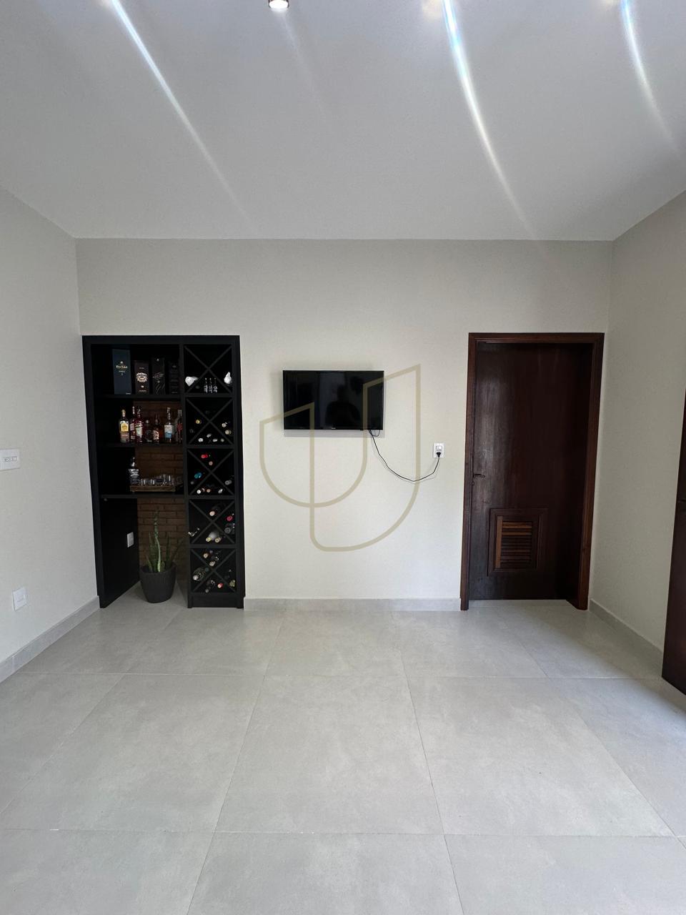 Sobrado com 4 Dormit&oacute;rios de 360m&sup2; no Esplanada do Sol - Jardim Esplanada  São José dos Campos - 