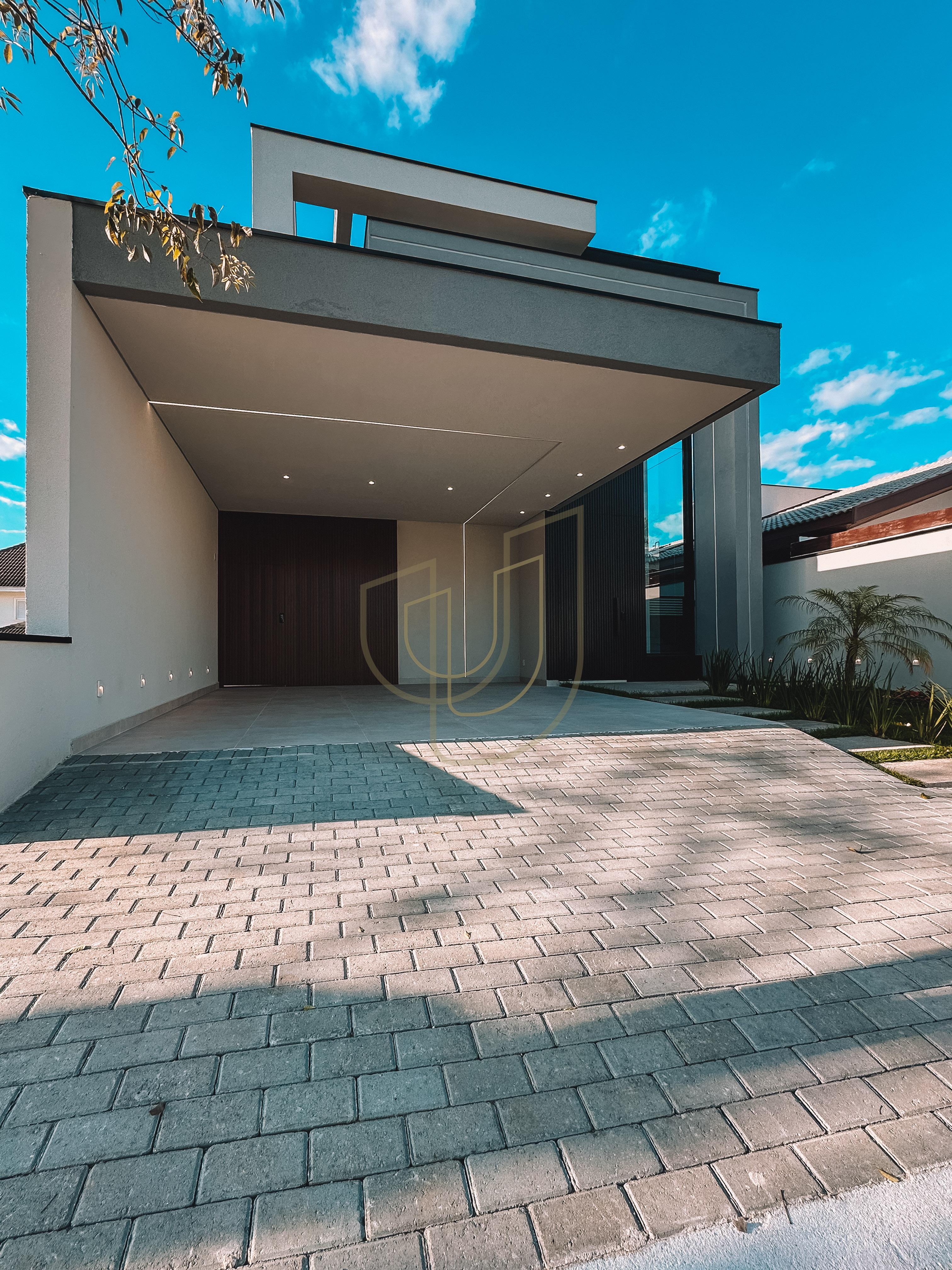 Sobrado com 4 Su&iacute;tes no Floradas do Paratehy - Urbanova  São José dos Campos - 