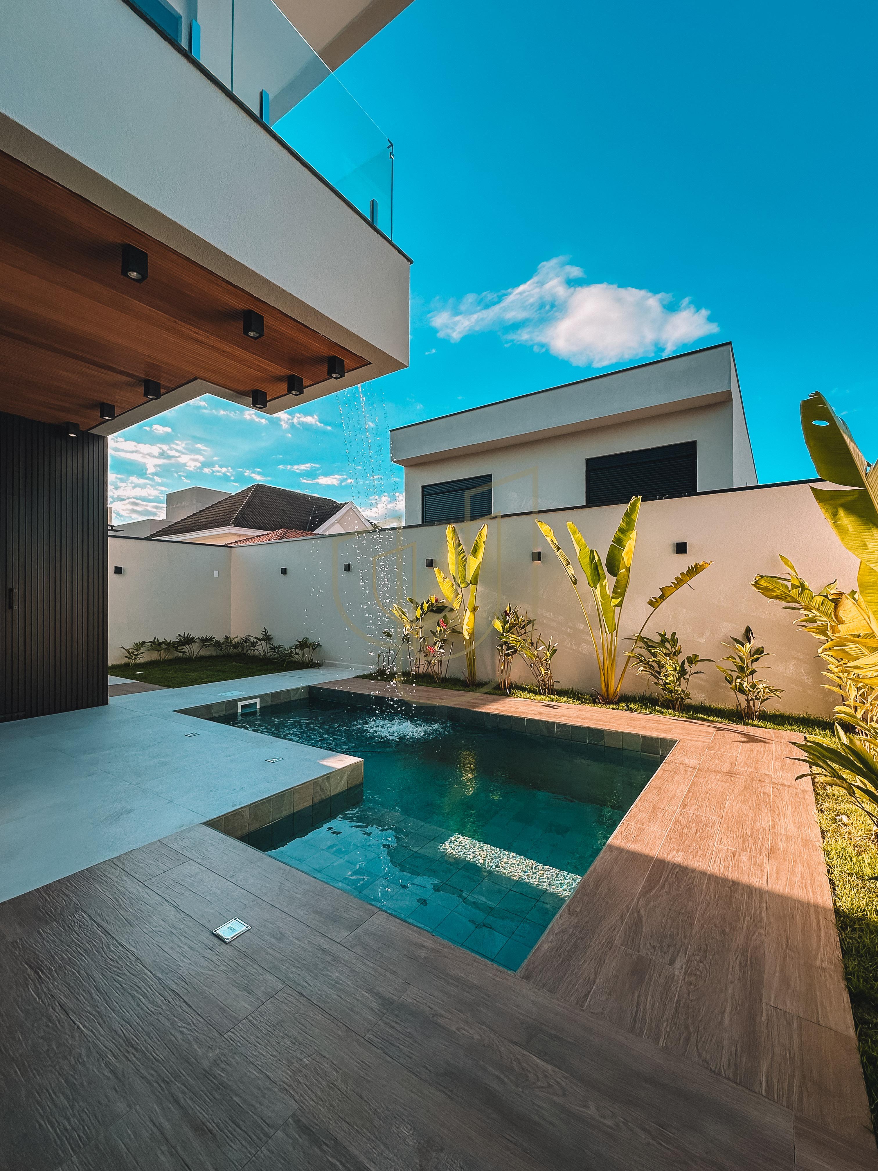 Sobrado com 4 Su&iacute;tes no Floradas do Paratehy - Urbanova  São José dos Campos - 