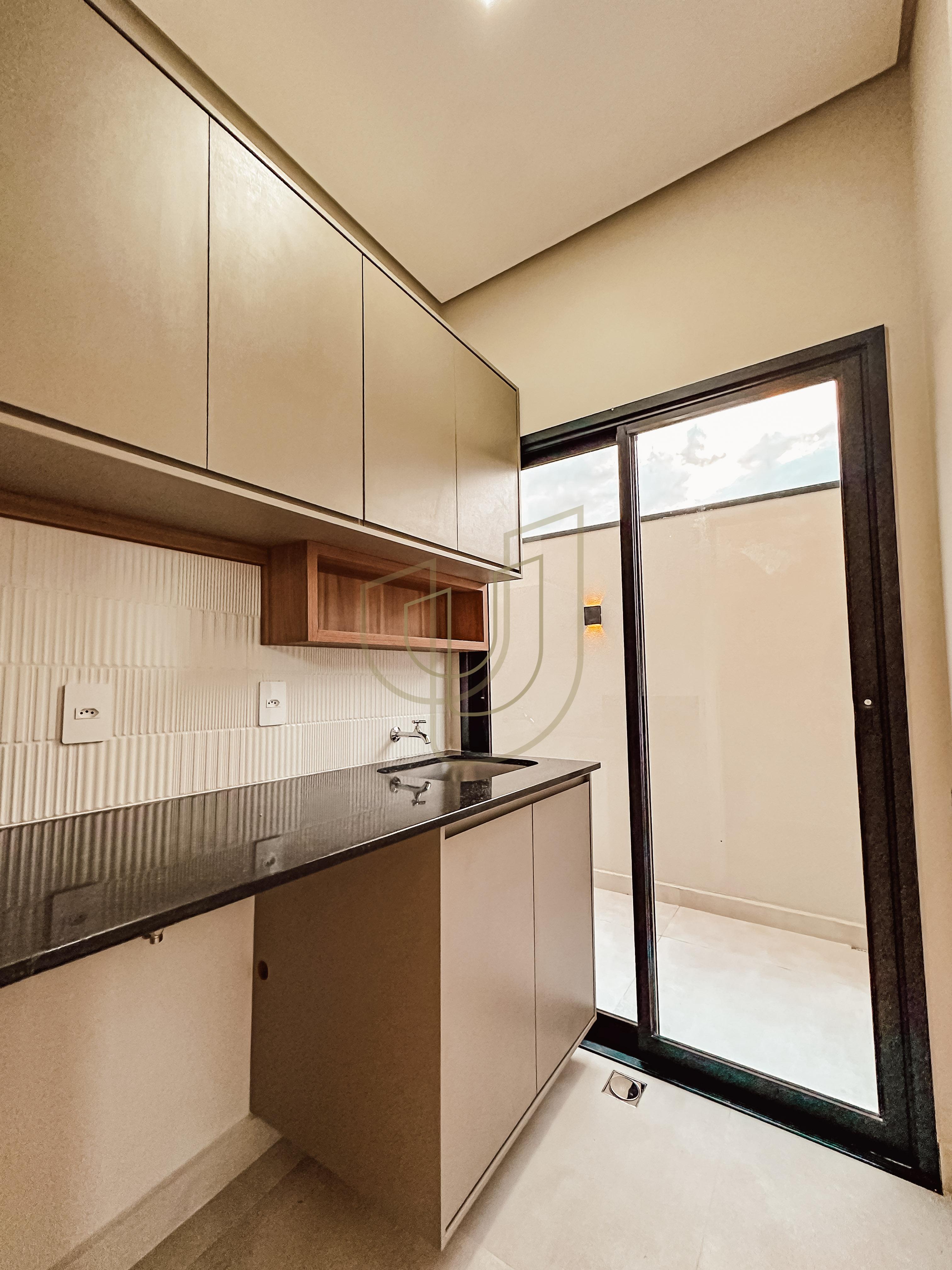 Sobrado com 4 Su&iacute;tes no Floradas do Paratehy - Urbanova  São José dos Campos - 