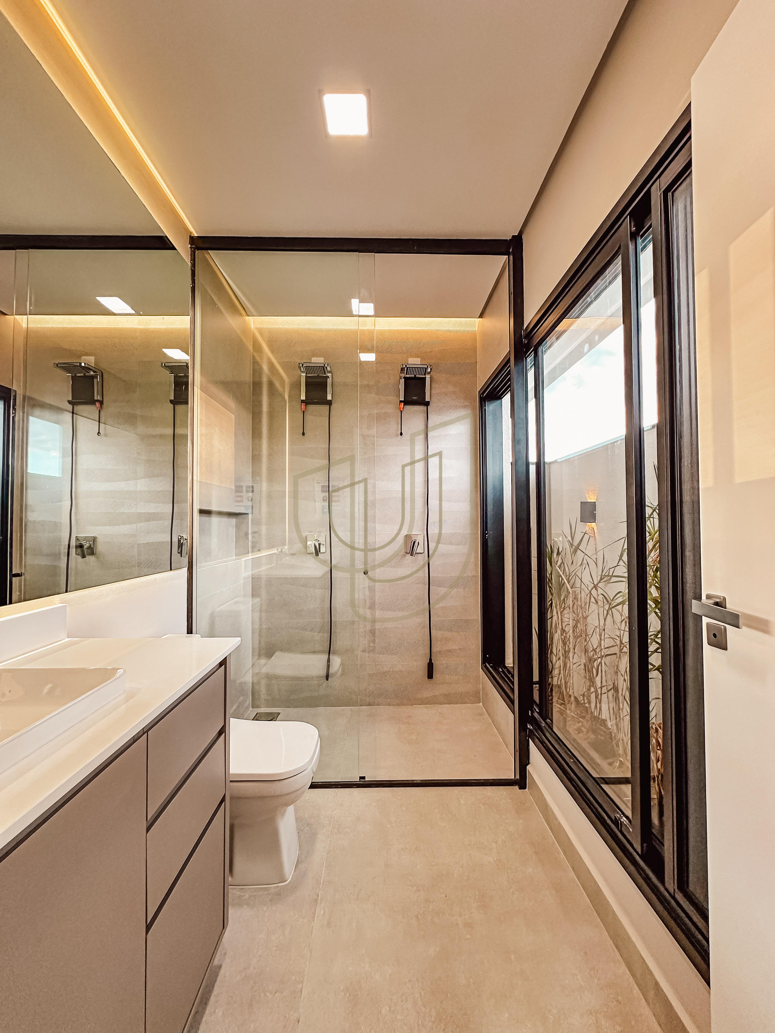 Sobrado com 4 Su&iacute;tes no Floradas do Paratehy - Urbanova  São José dos Campos - 