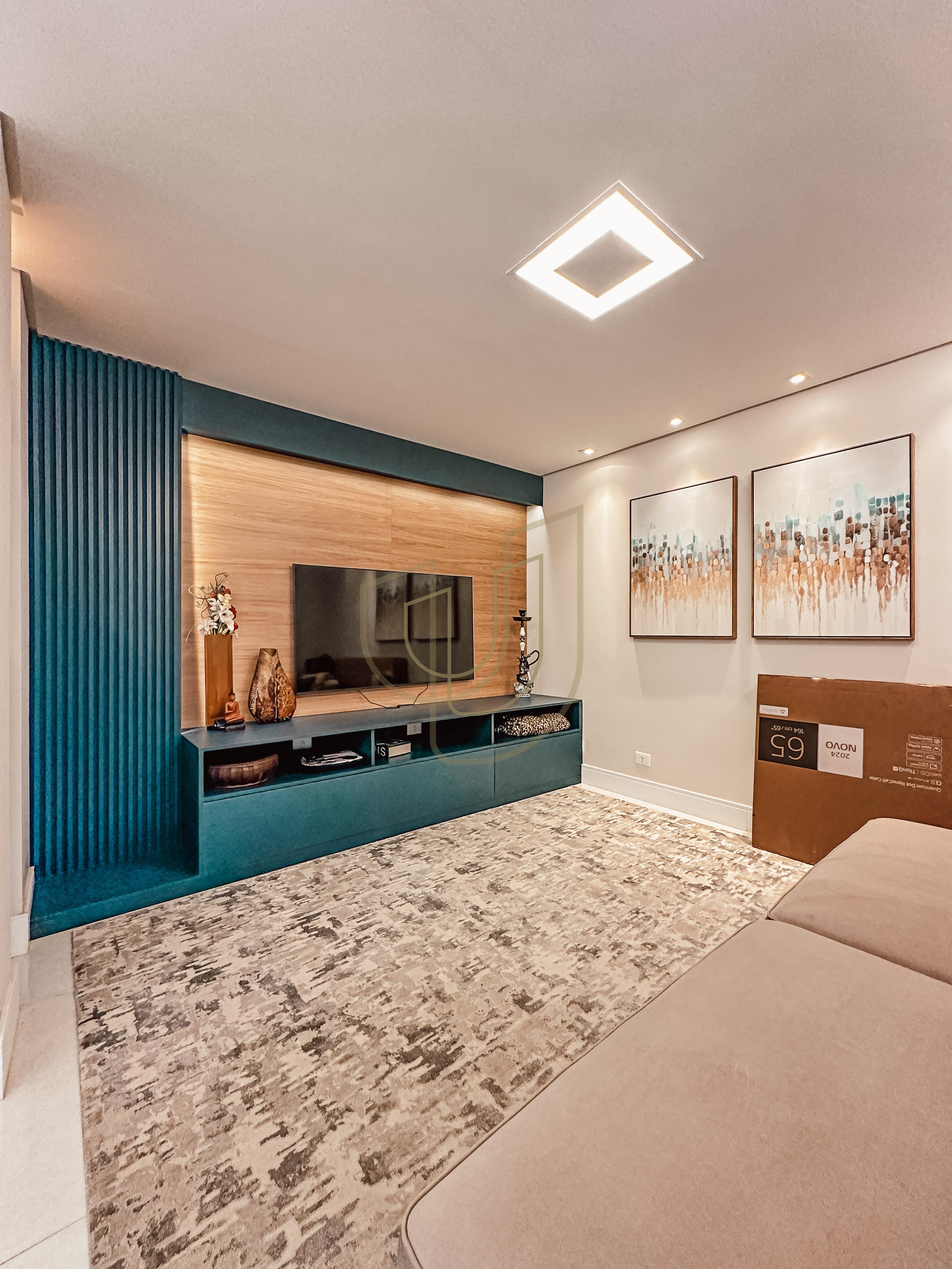 Sobrado com terreno de 720m&sup2; e 4 Dormit&oacute;rios no Jardim das Colinas - S&atilde;o Jos&eacute; dos Campos  São José dos Campos - 