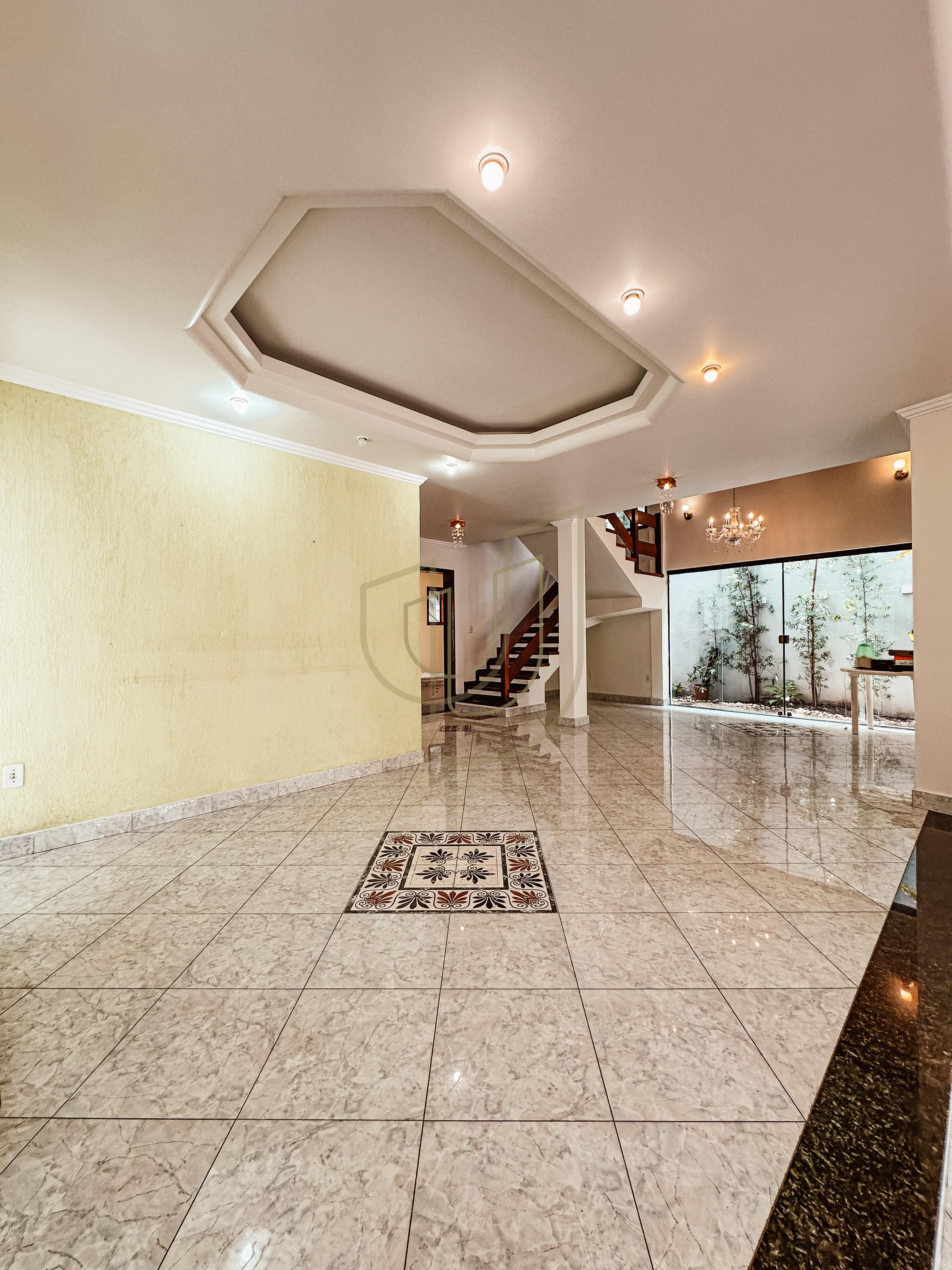 Sobrado com 4 Dormit&oacute;rios a venda no Jardim Esplanada - S&atilde;o Jos&eacute; dos Campos  São José dos Campos - 