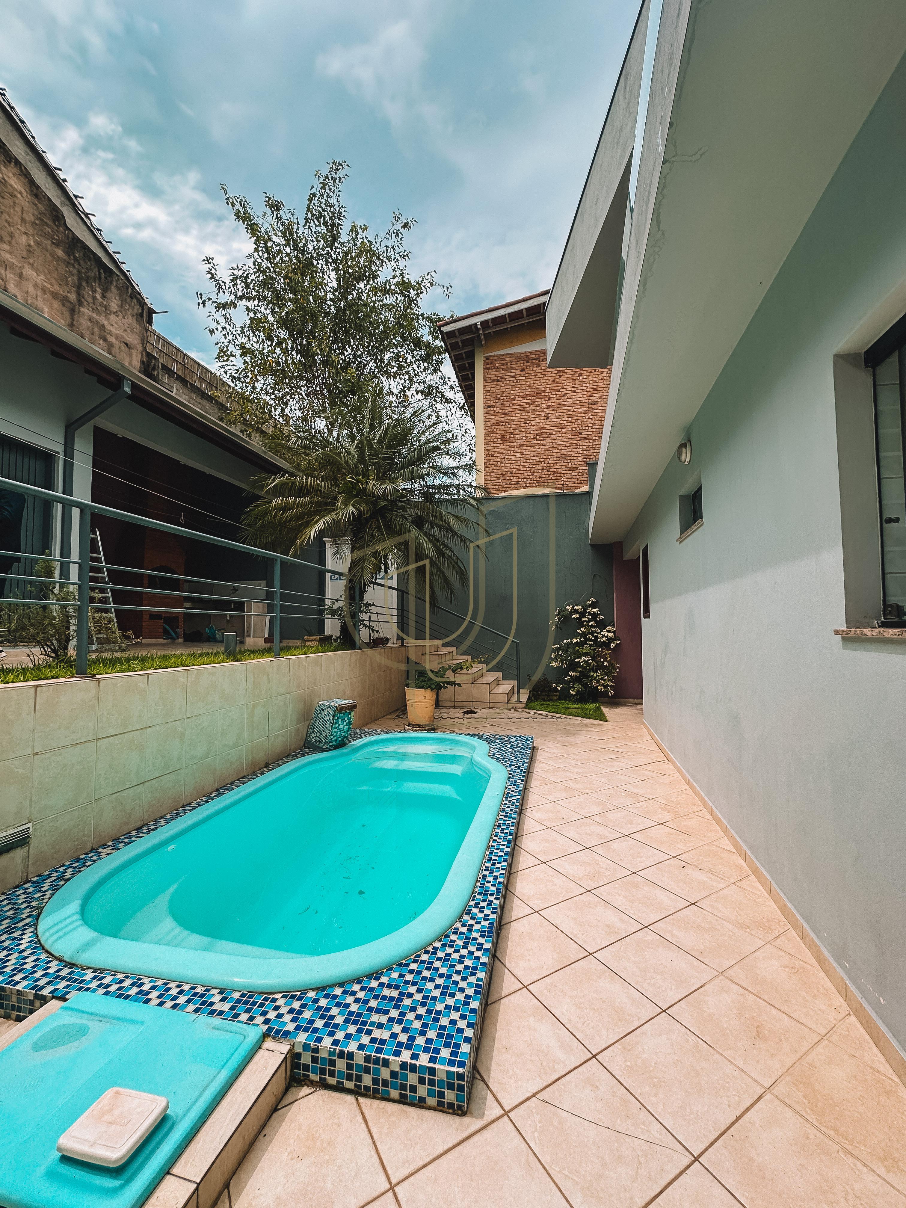 Sobrado com 4 Dormit&oacute;rios a venda no Jardim Esplanada - S&atilde;o Jos&eacute; dos Campos  São José dos Campos - 