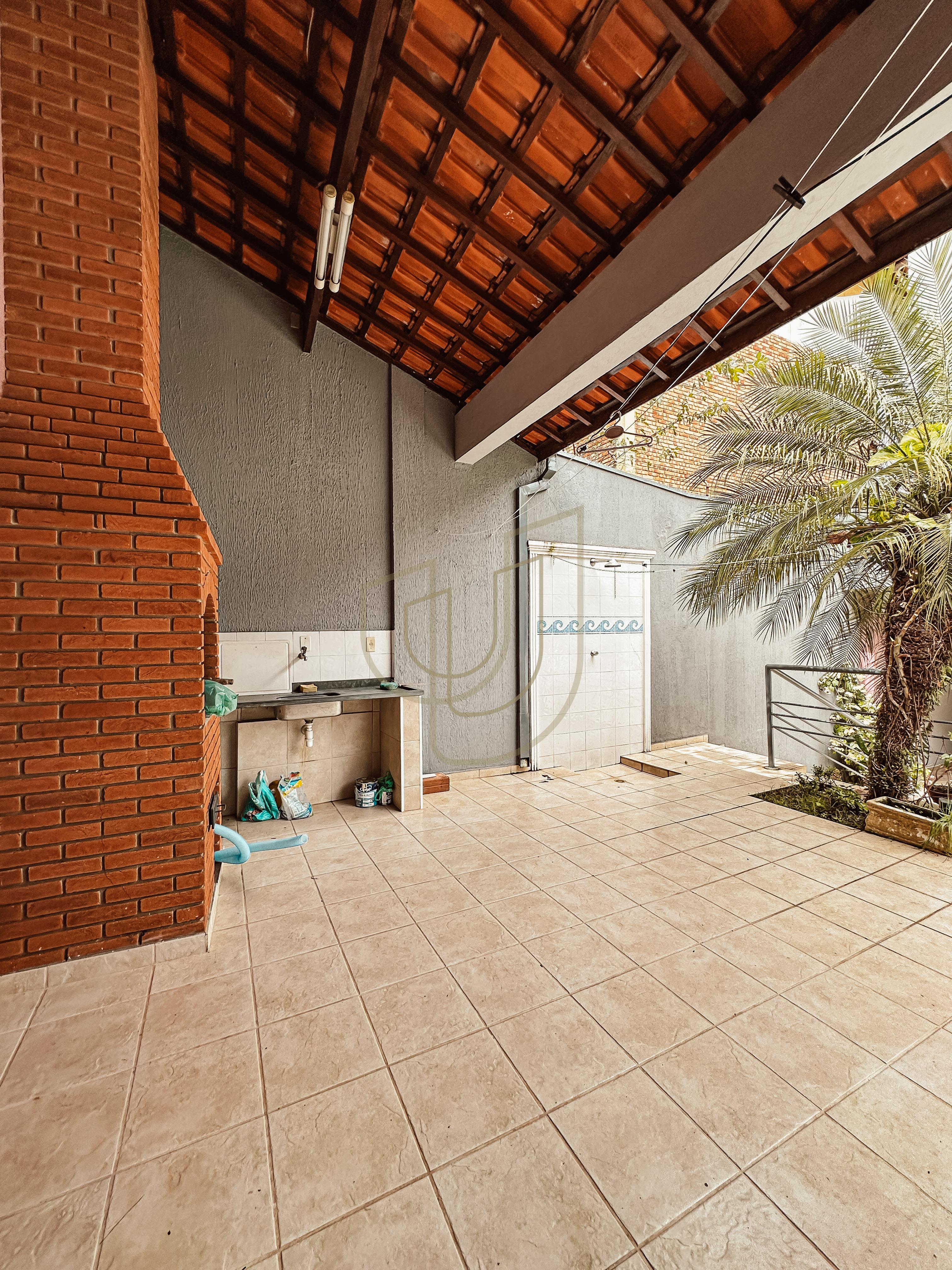 Sobrado com 4 Dormit&oacute;rios a venda no Jardim Esplanada - S&atilde;o Jos&eacute; dos Campos  São José dos Campos - 