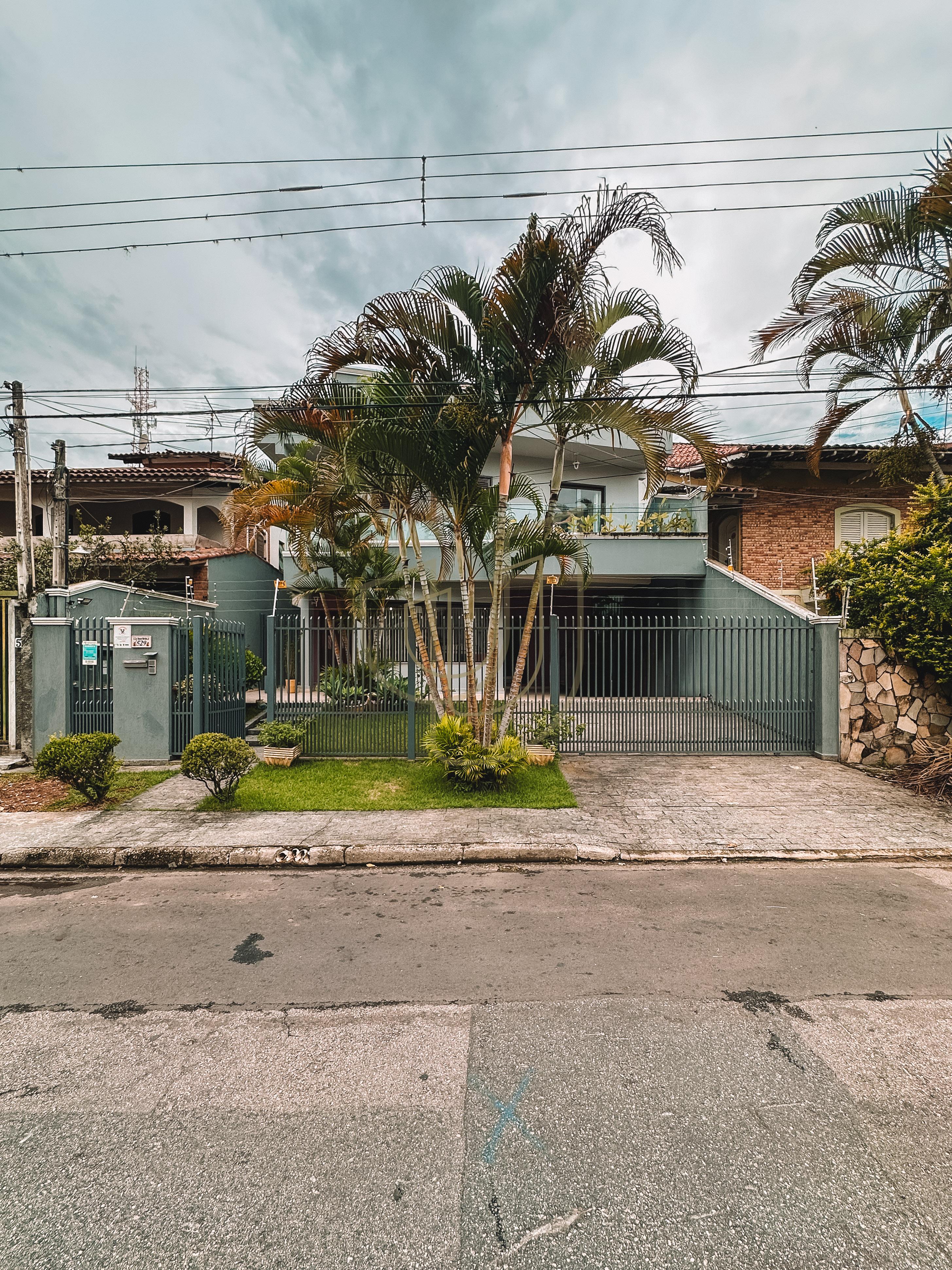 Sobrado com 4 Dormit&oacute;rios a venda no Jardim Esplanada - S&atilde;o Jos&eacute; dos Campos  São José dos Campos - 