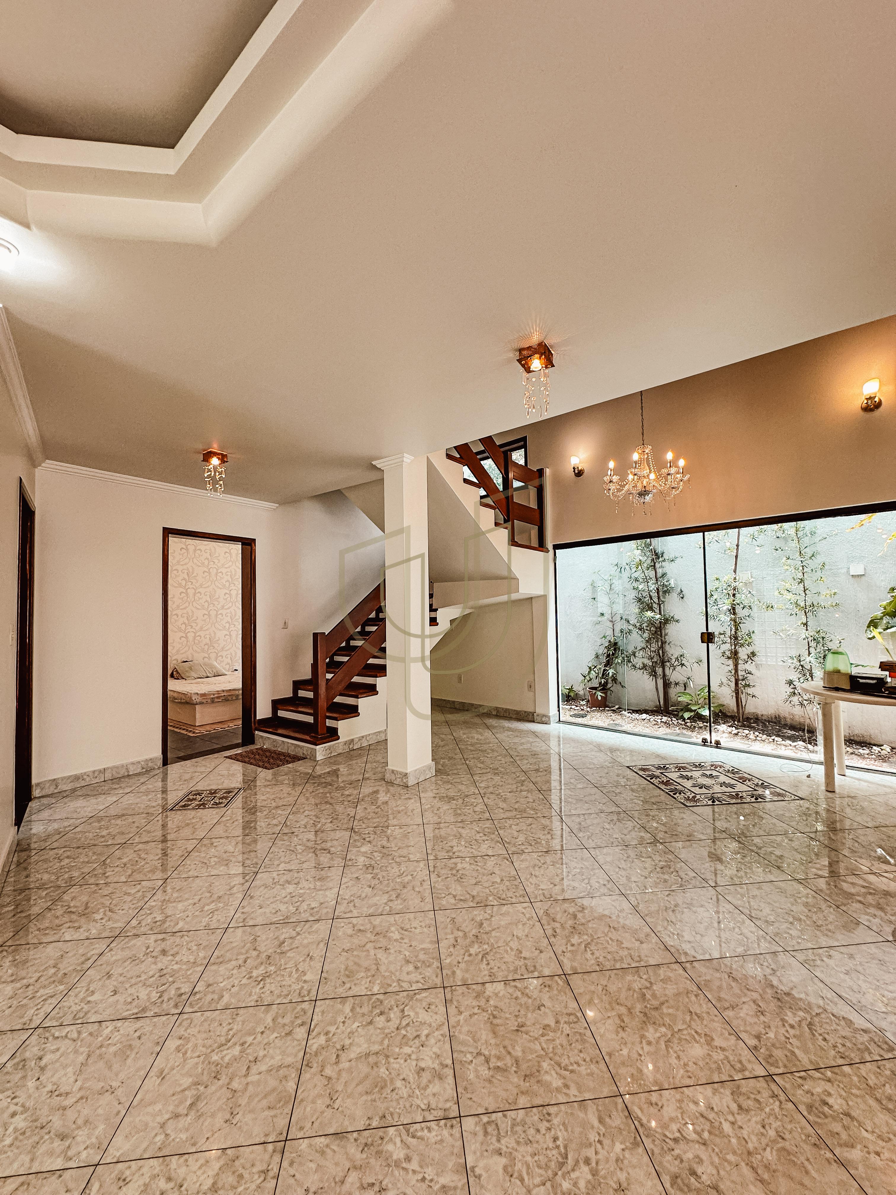 Sobrado com 4 Dormit&oacute;rios a venda no Jardim Esplanada - S&atilde;o Jos&eacute; dos Campos  São José dos Campos - 