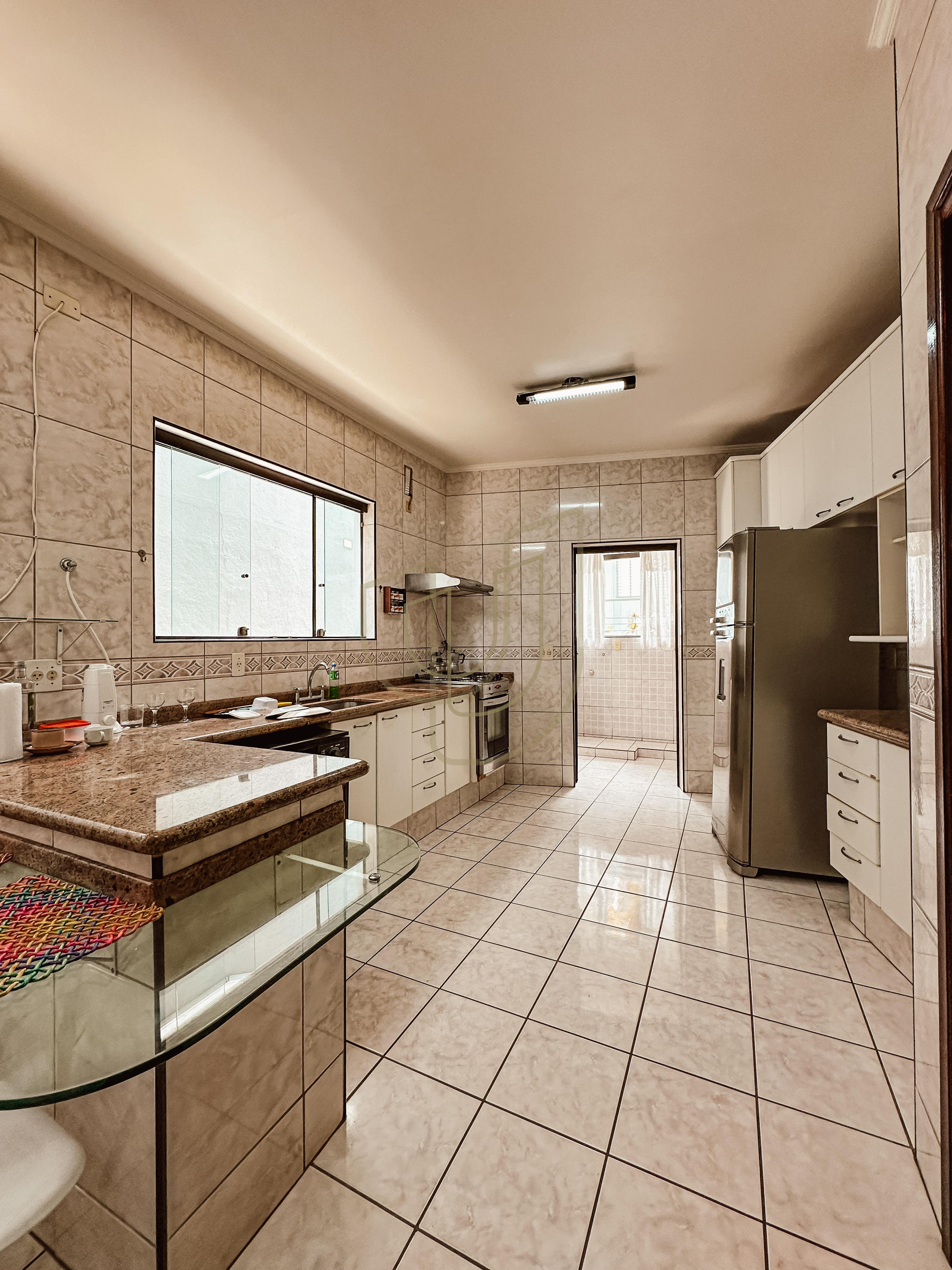 Sobrado com 4 Dormit&oacute;rios a venda no Jardim Esplanada - S&atilde;o Jos&eacute; dos Campos  São José dos Campos - 