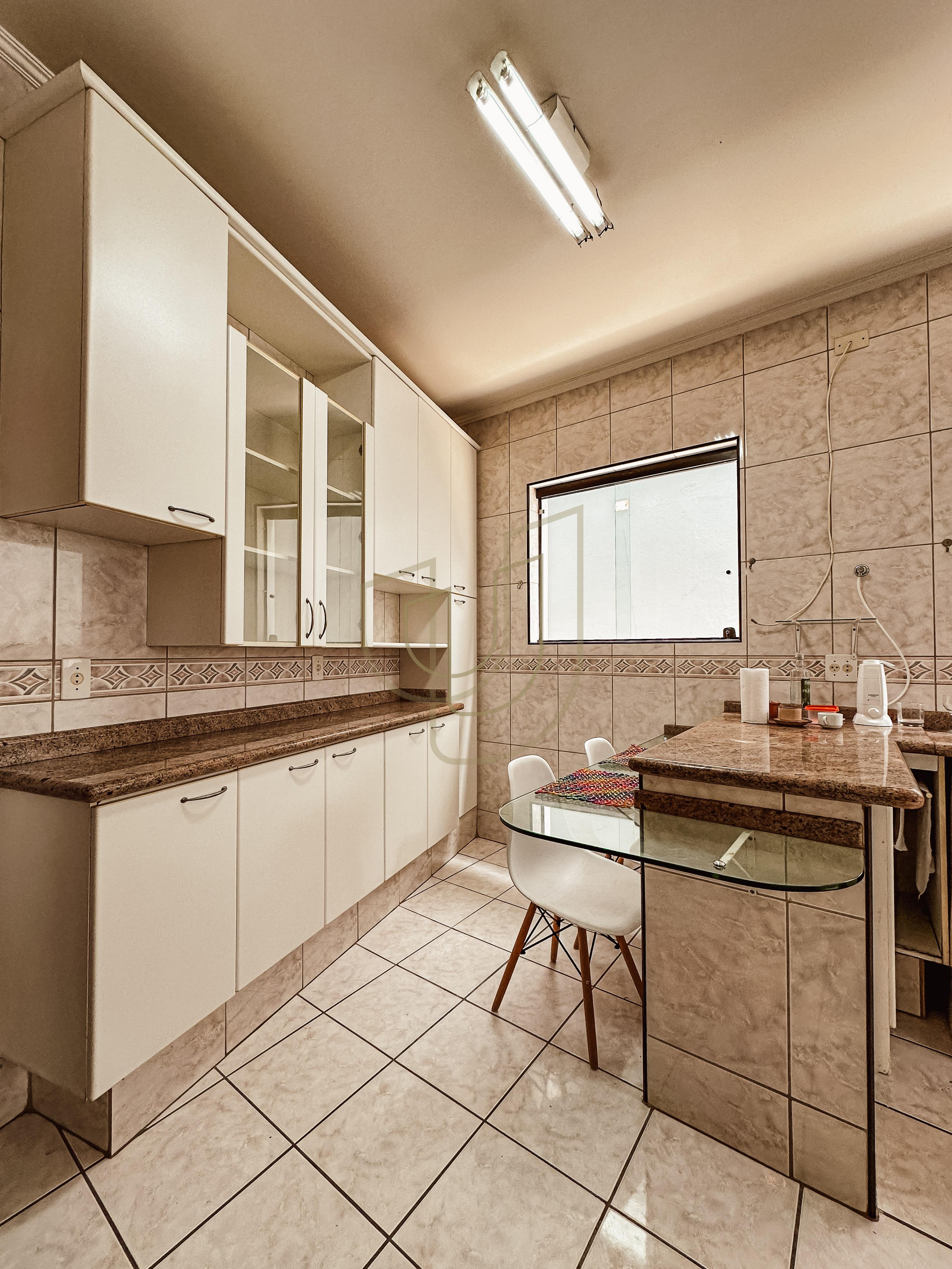 Sobrado com 4 Dormit&oacute;rios a venda no Jardim Esplanada - S&atilde;o Jos&eacute; dos Campos  São José dos Campos - 