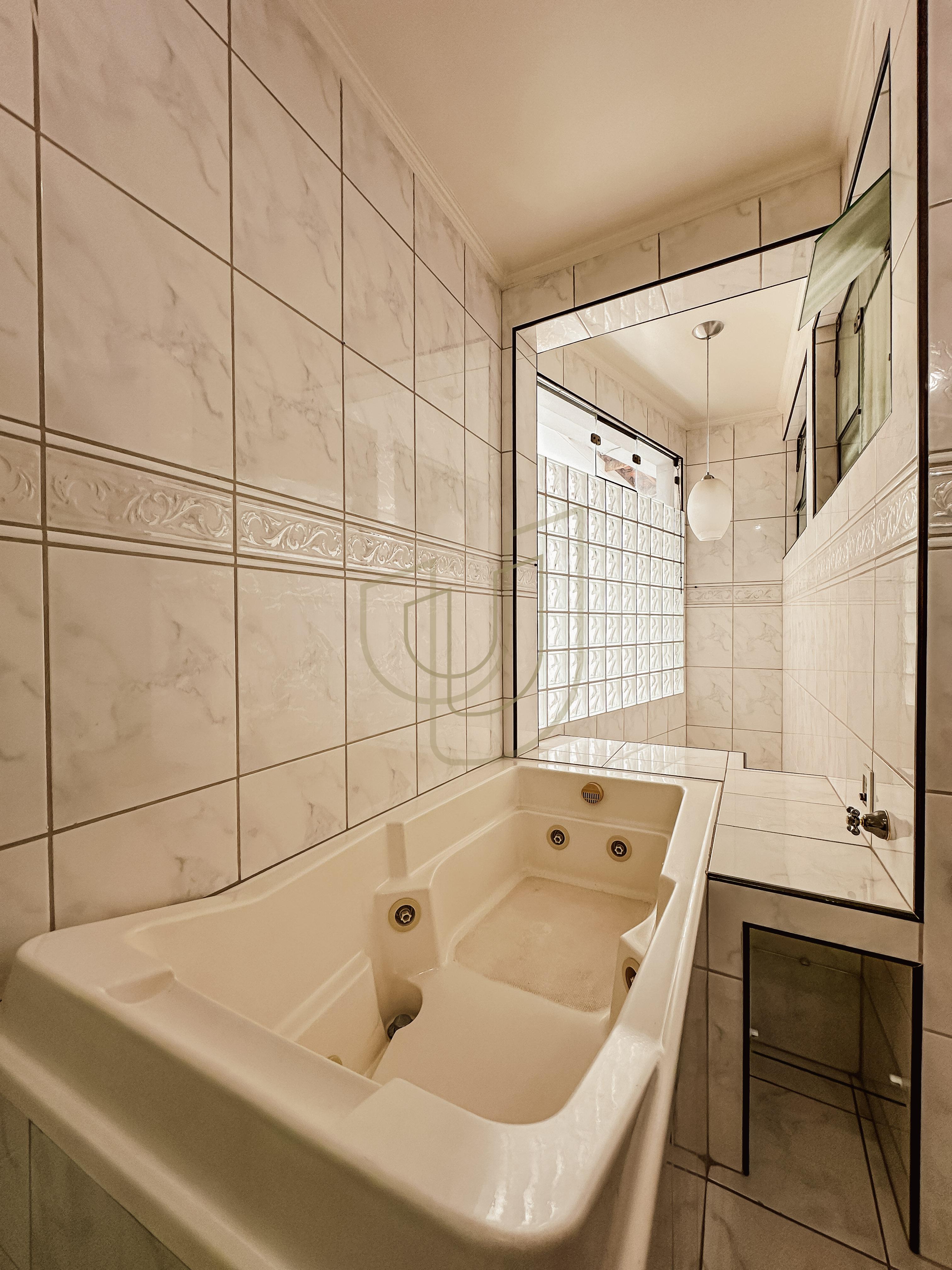 Sobrado com 4 Dormit&oacute;rios a venda no Jardim Esplanada - S&atilde;o Jos&eacute; dos Campos  São José dos Campos - 