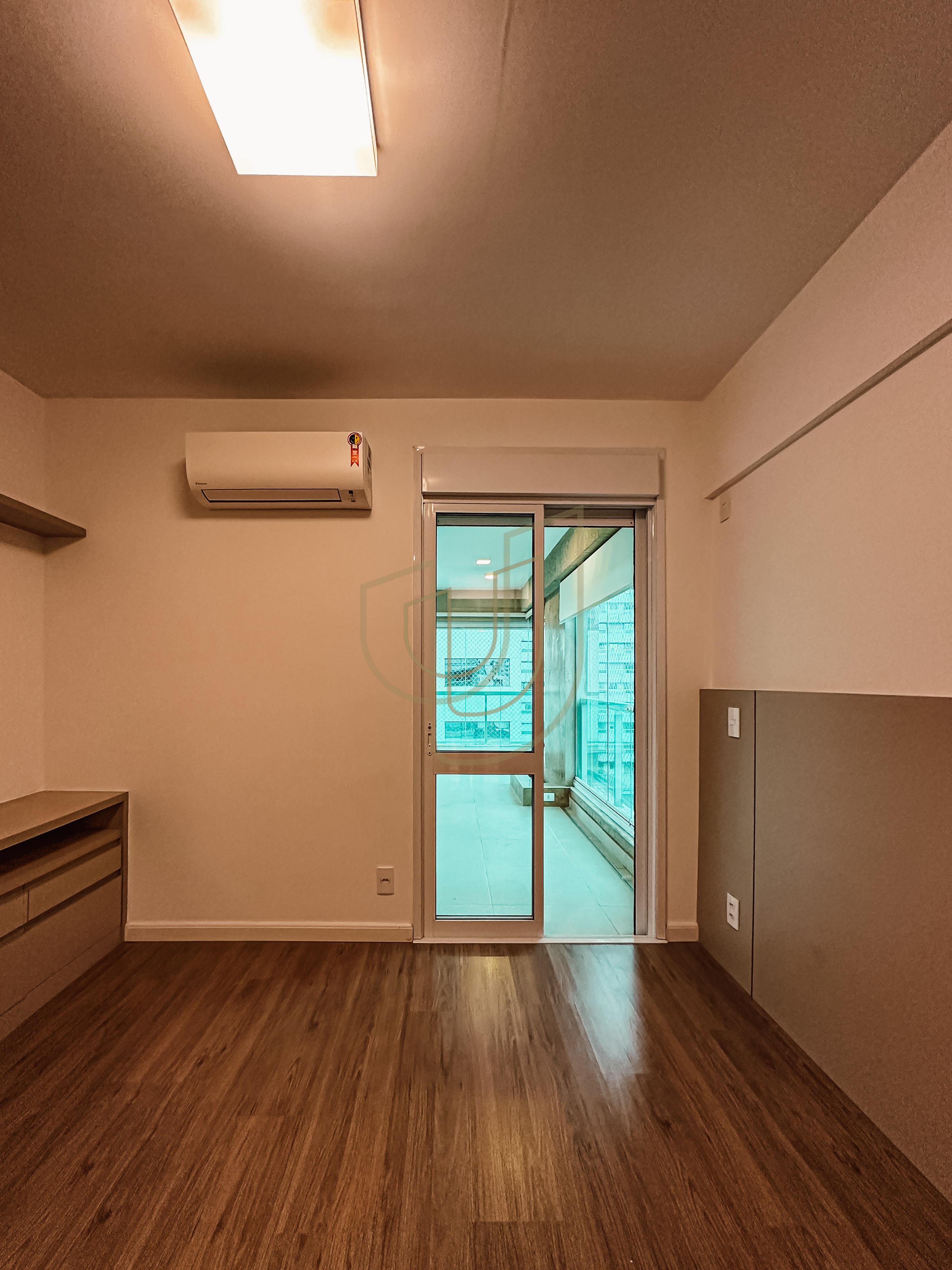 Apartamento com 2 Dormit&oacute;rios no Parque Residencial Aqu&aacute;rius Avenida Salmão São José dos Campos - 