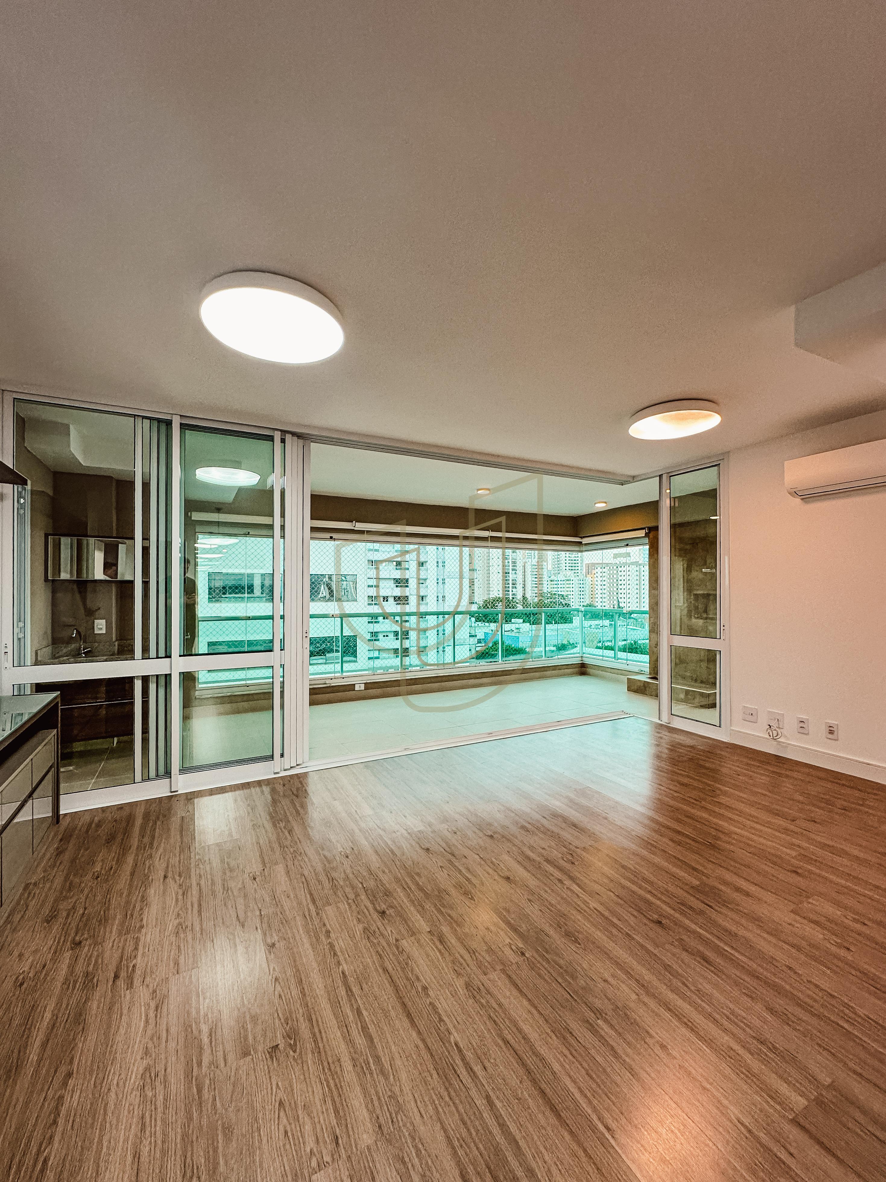 Apartamento com 2 Dormit&oacute;rios no Parque Residencial Aqu&aacute;rius Avenida Salmão São José dos Campos - 