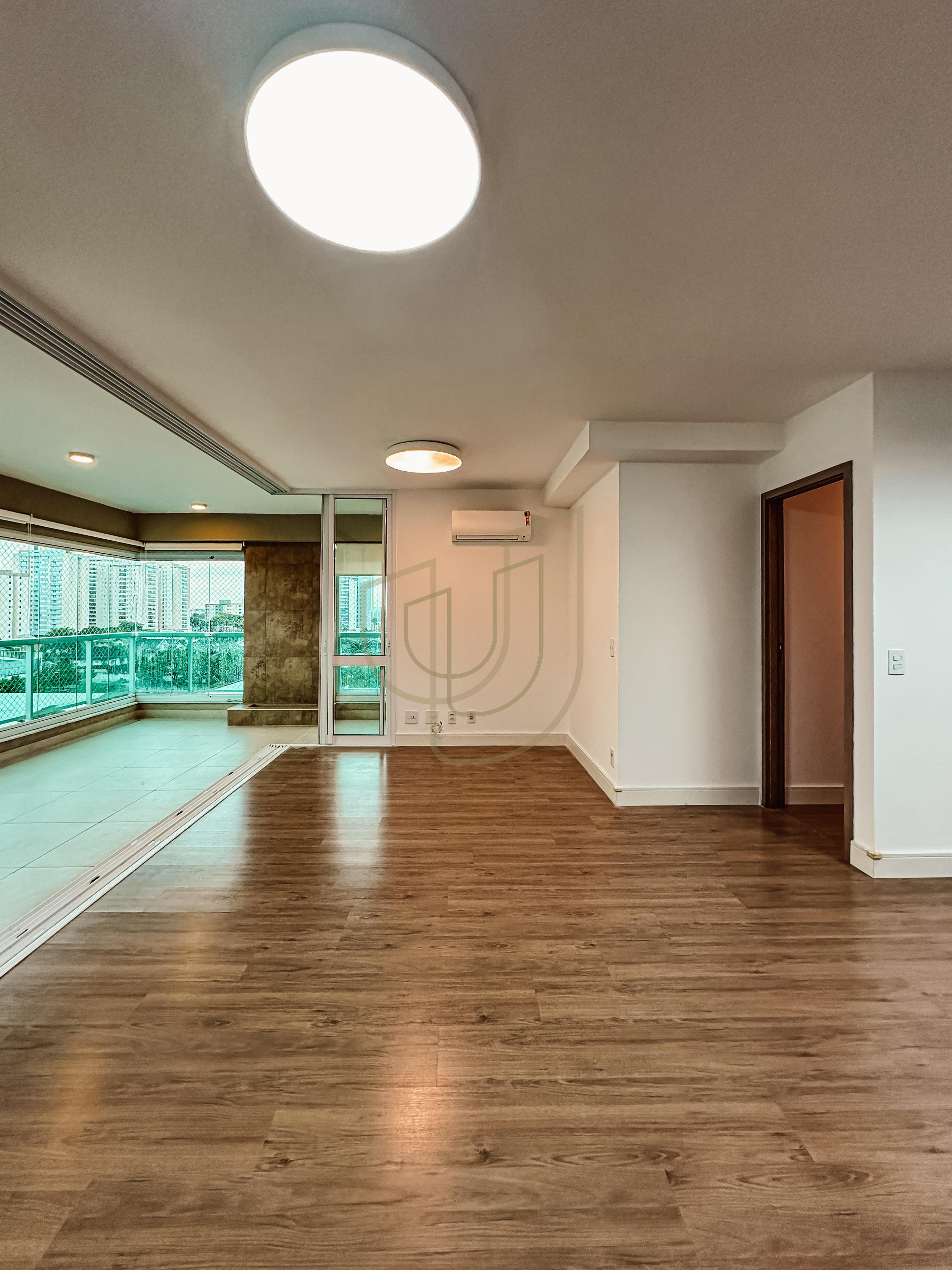 Apartamento com 2 Dormit&oacute;rios no Parque Residencial Aqu&aacute;rius Avenida Salmão São José dos Campos - 