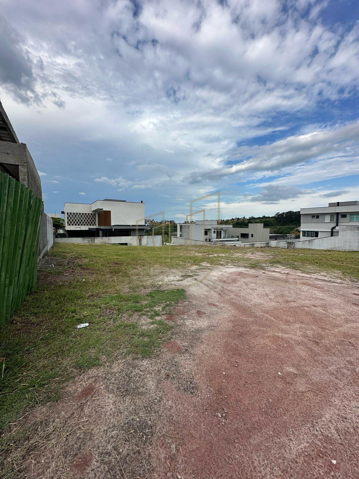 Terreno de 451 m&sup2; em Ponto Alto no Condom&iacute;nio Residencial M&ocirc;naco  São José dos Campos - 