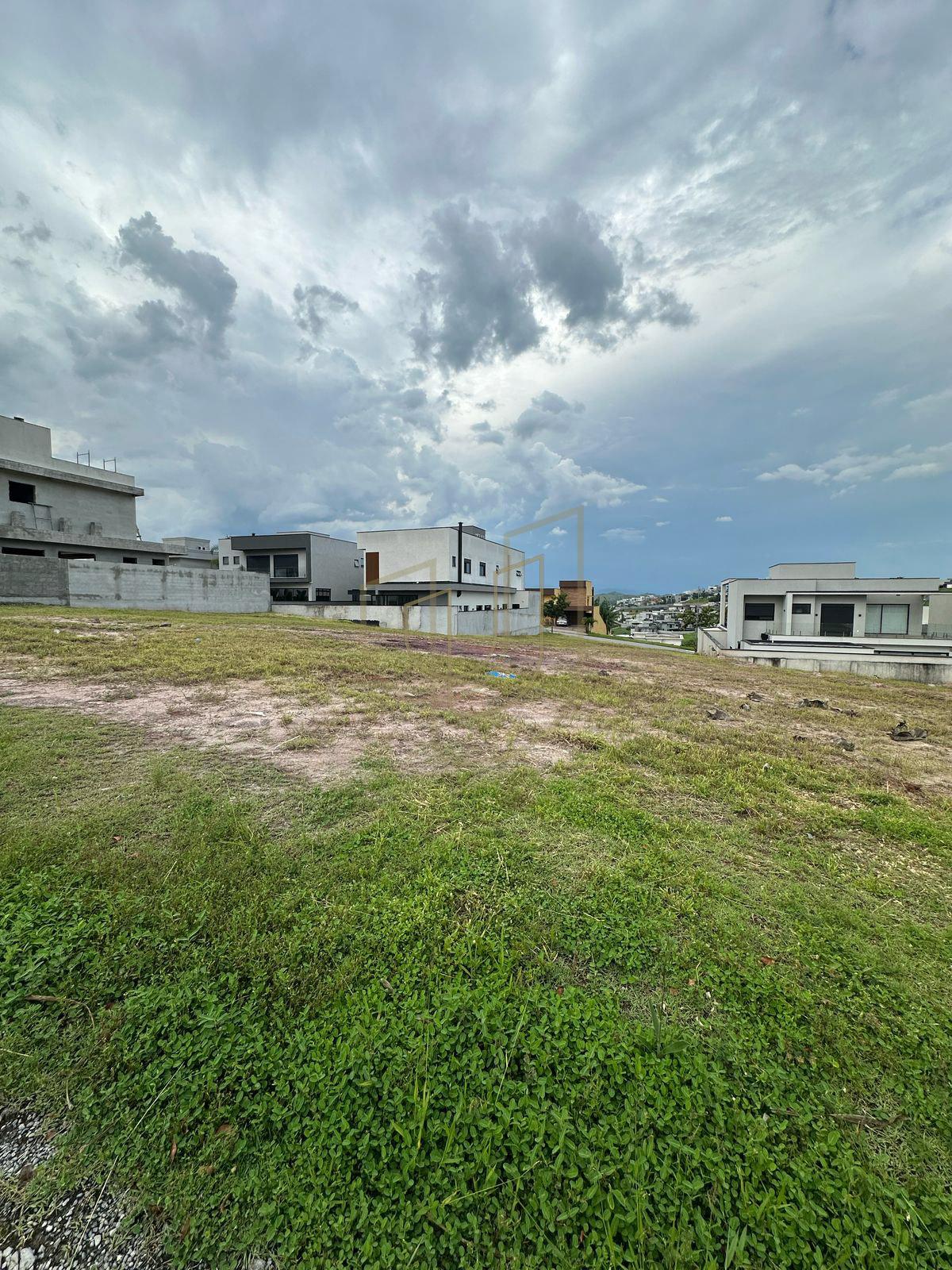 Terreno de 451 m&sup2; em Ponto Alto no Condom&iacute;nio Residencial M&ocirc;naco  São José dos Campos - 