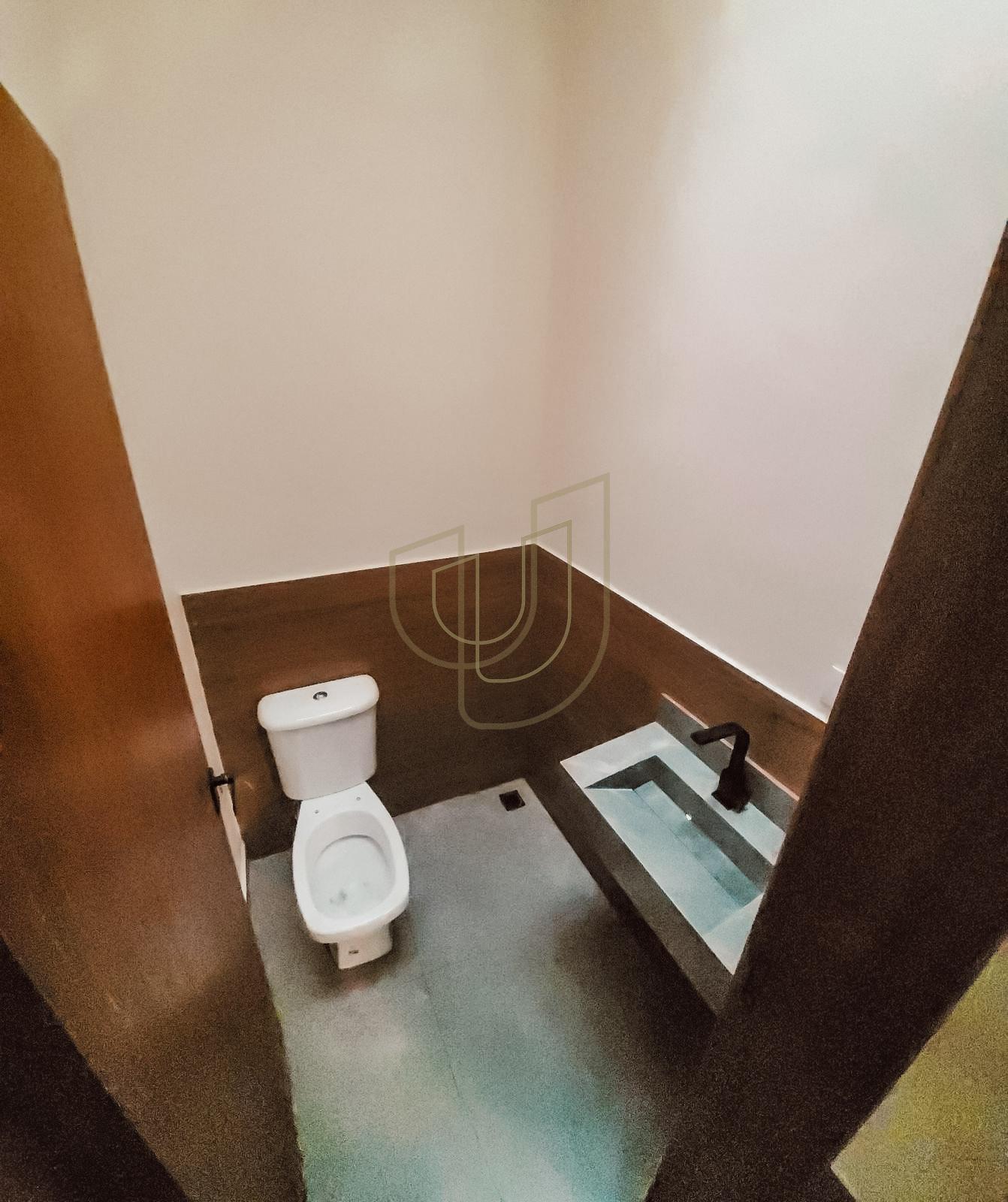 Ch&aacute;cara com 3900 m&sup2; com deck para o rio em Guararema Estrada Municipal Heitor Pereira de Souza Guararema - 