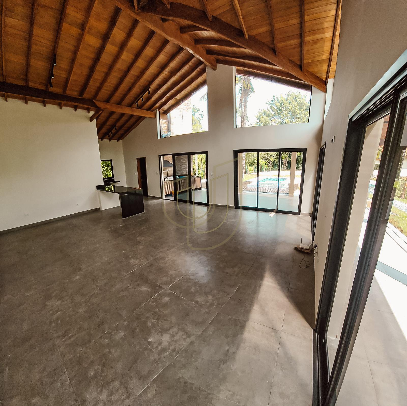 Ch&aacute;cara com 3900 m&sup2; com deck para o rio em Guararema Estrada Municipal Heitor Pereira de Souza Guararema - 