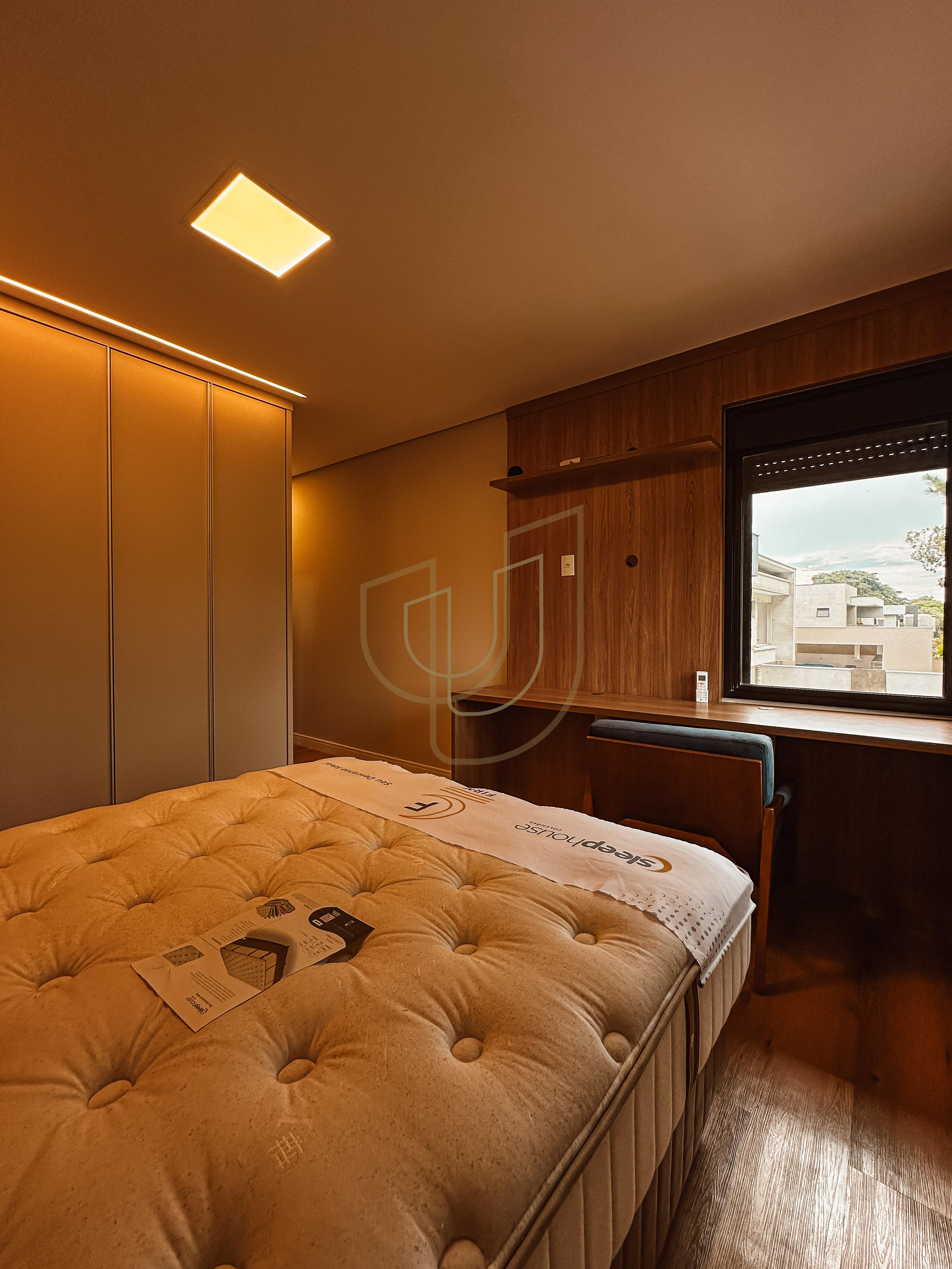 Sobrado sofisticado com 4 su&iacute;tes no Jardim do Golfe I Avenida Loth Bagunha Maldos São José dos Campos - 