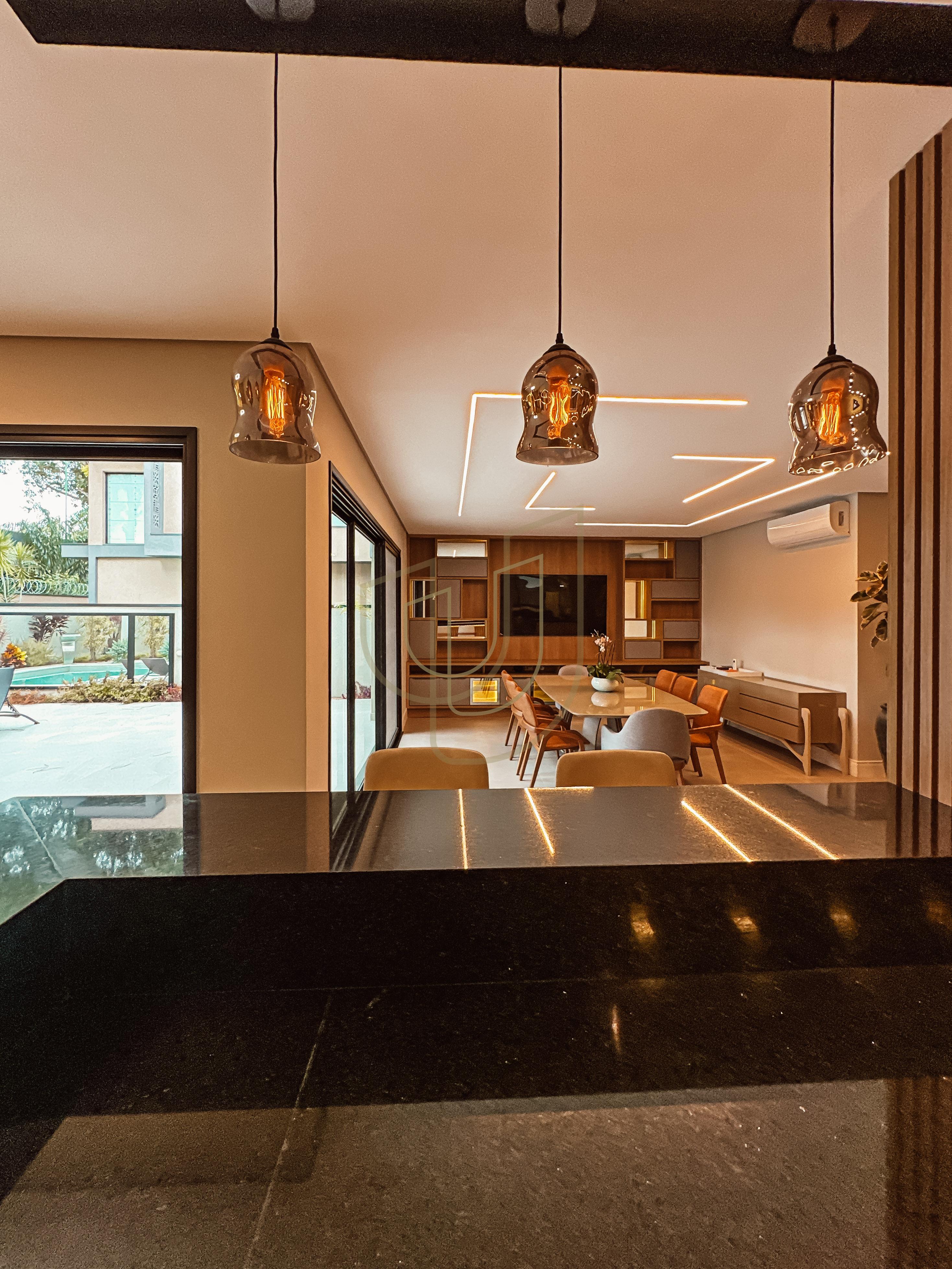 Sobrado sofisticado com 4 su&iacute;tes no Jardim do Golfe I Avenida Loth Bagunha Maldos São José dos Campos - 