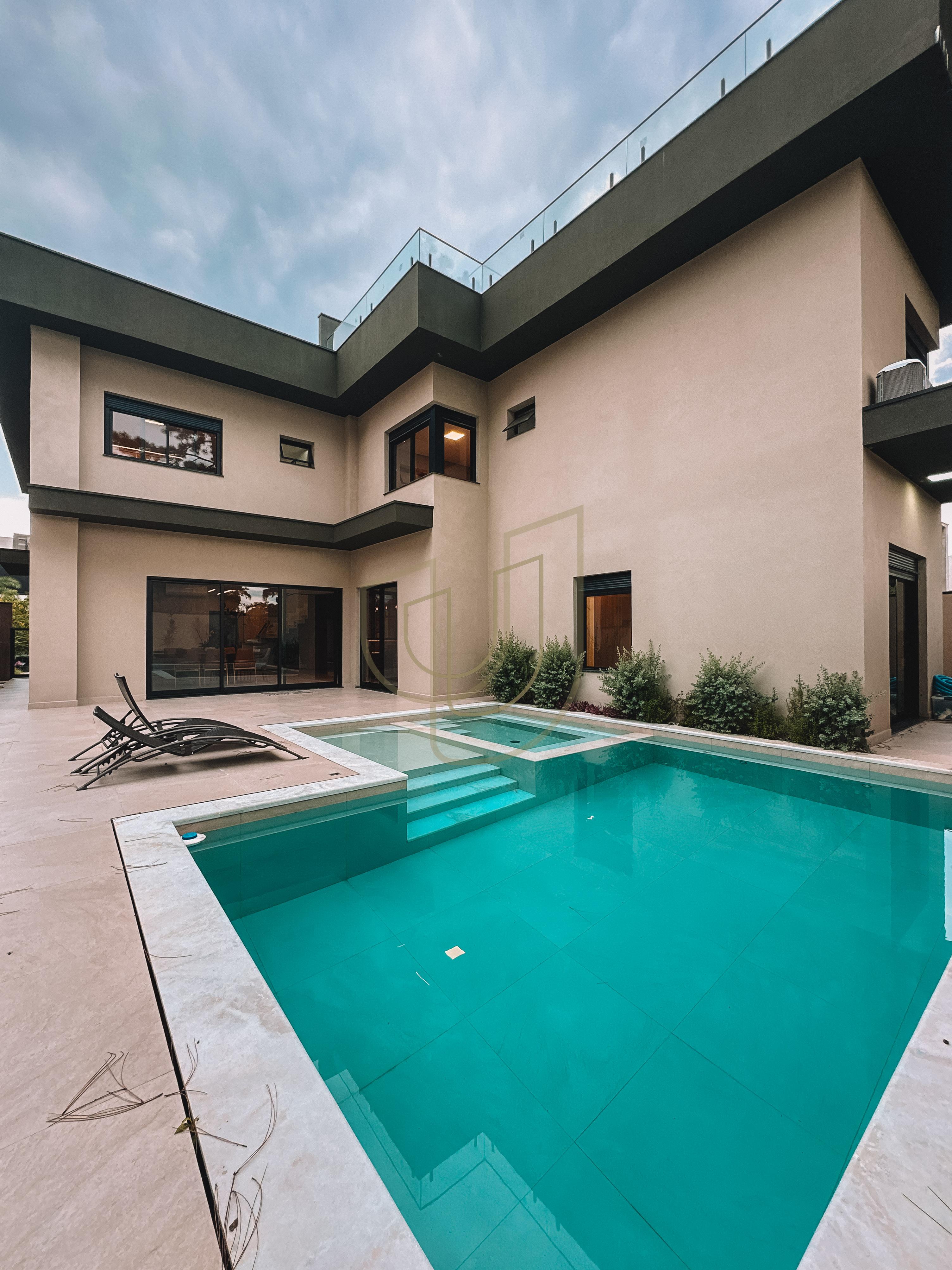 Sobrado sofisticado com 4 su&iacute;tes no Jardim do Golfe I Avenida Loth Bagunha Maldos São José dos Campos - 