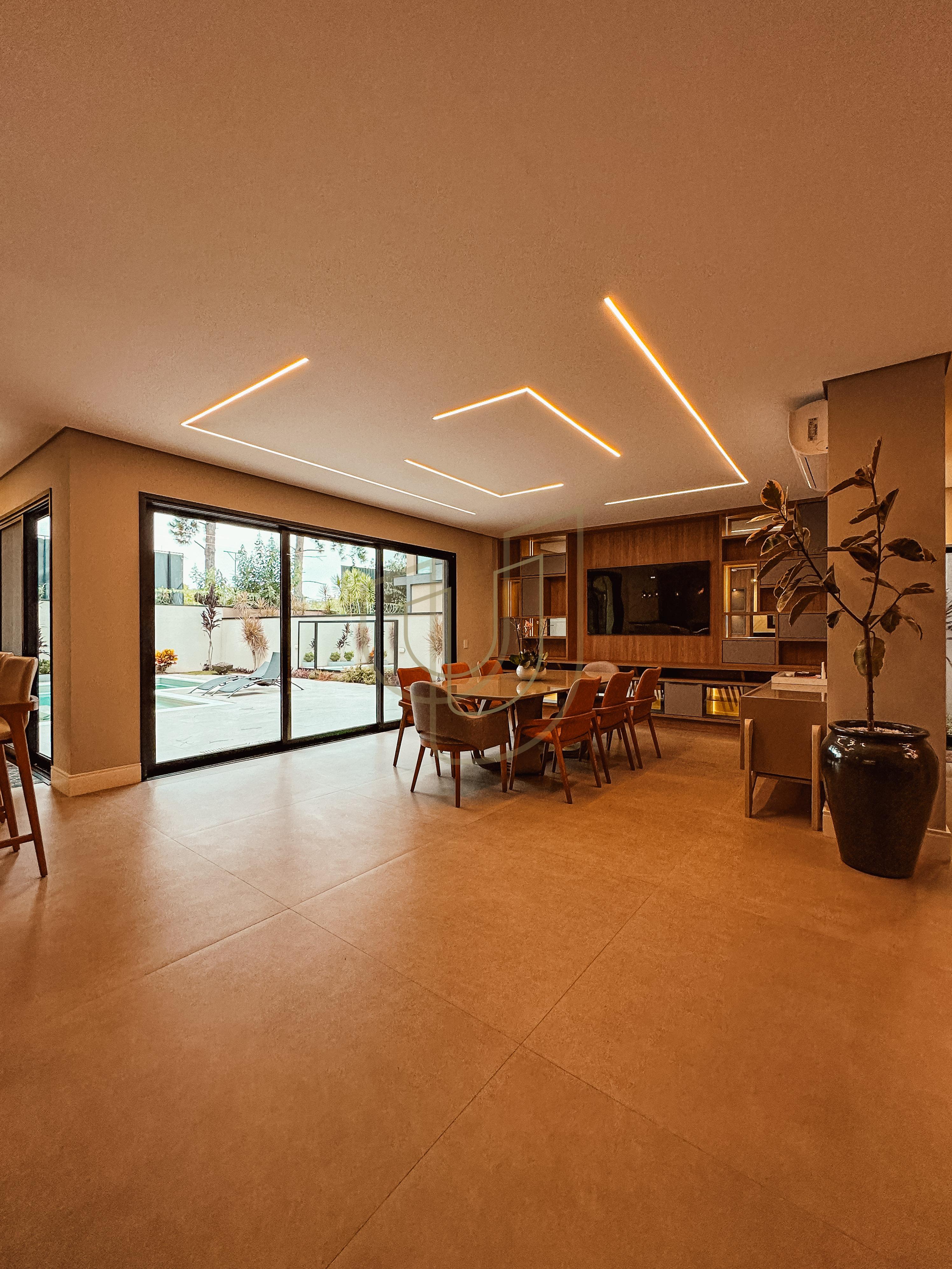 Sobrado sofisticado com 4 su&iacute;tes no Jardim do Golfe I Avenida Loth Bagunha Maldos São José dos Campos - 