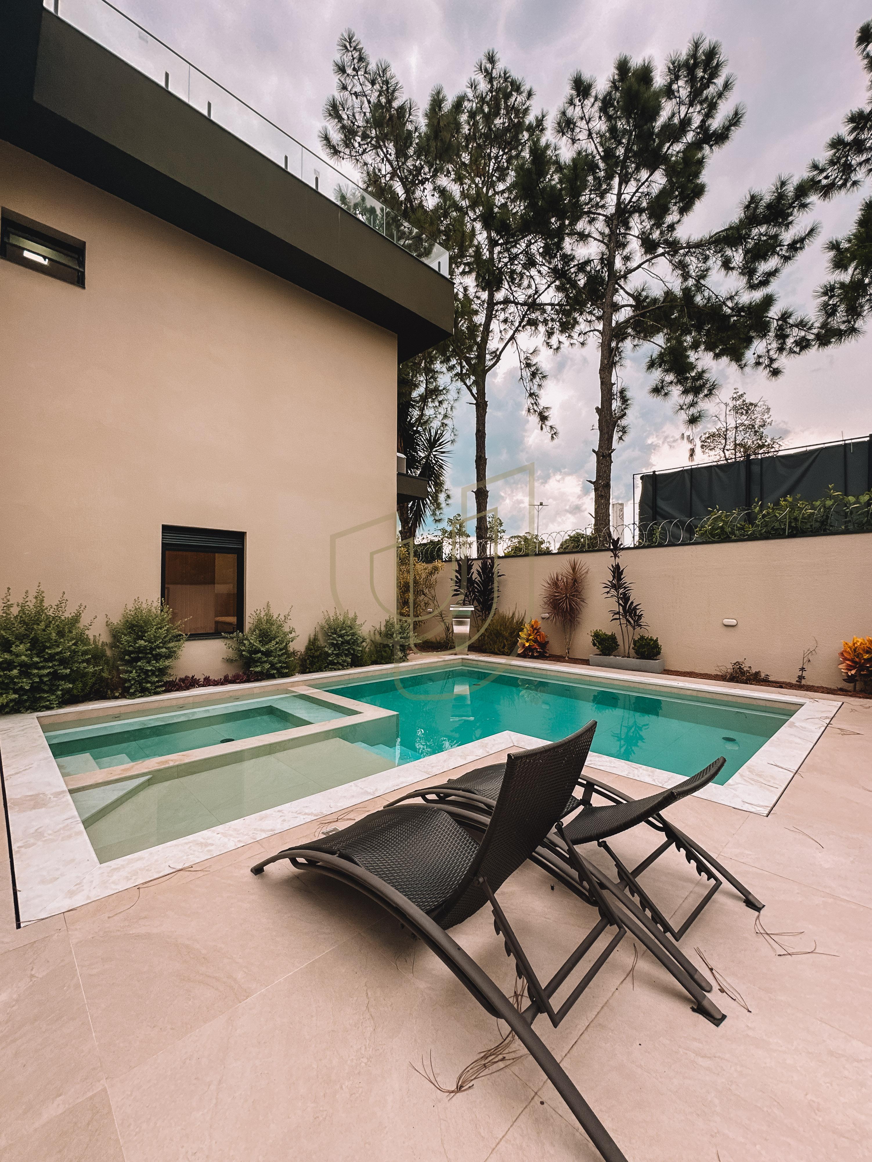 Sobrado sofisticado com 4 su&iacute;tes no Jardim do Golfe I Avenida Loth Bagunha Maldos São José dos Campos - 