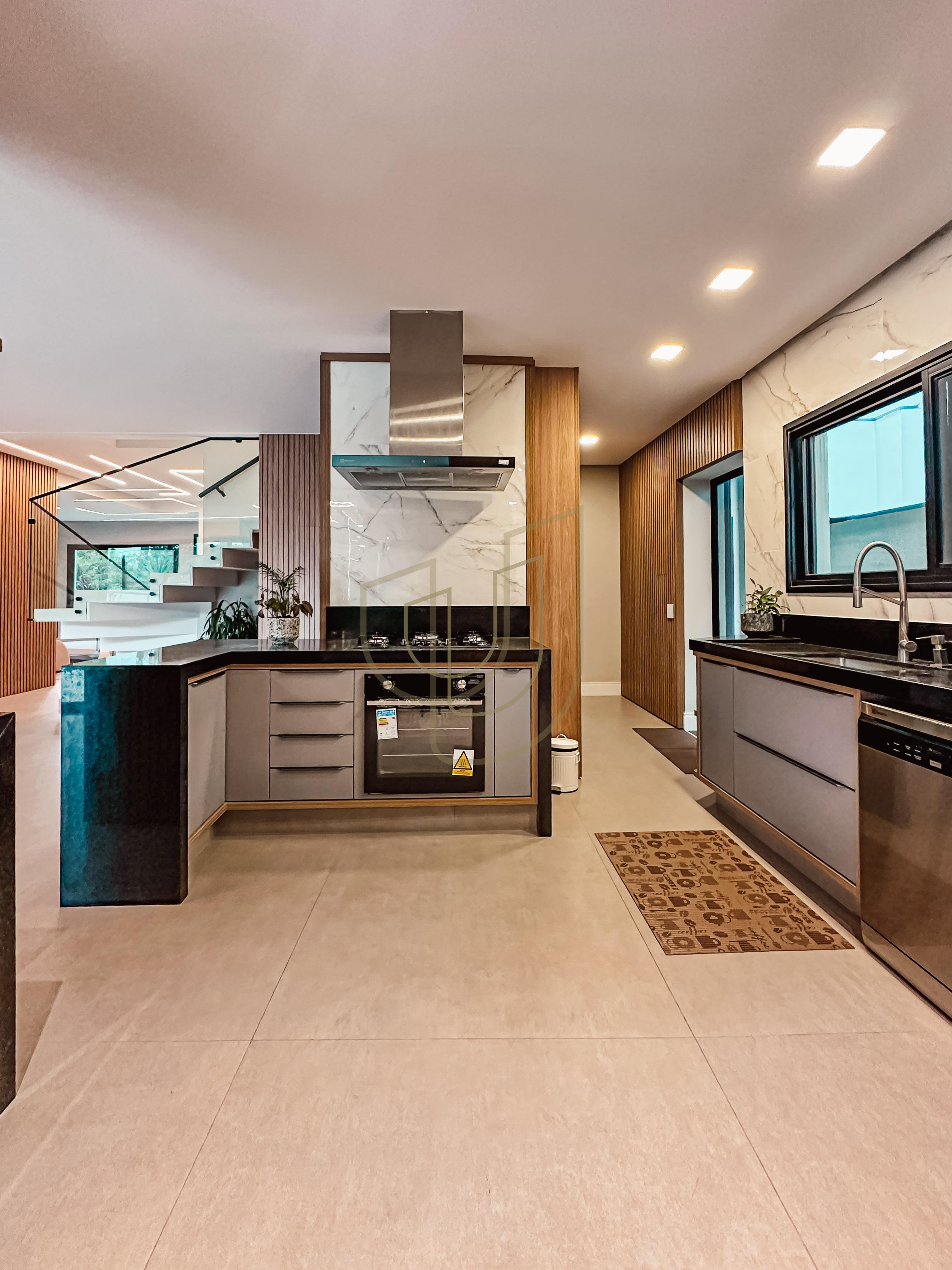 Sobrado sofisticado com 4 su&iacute;tes no Jardim do Golfe I Avenida Loth Bagunha Maldos São José dos Campos - 