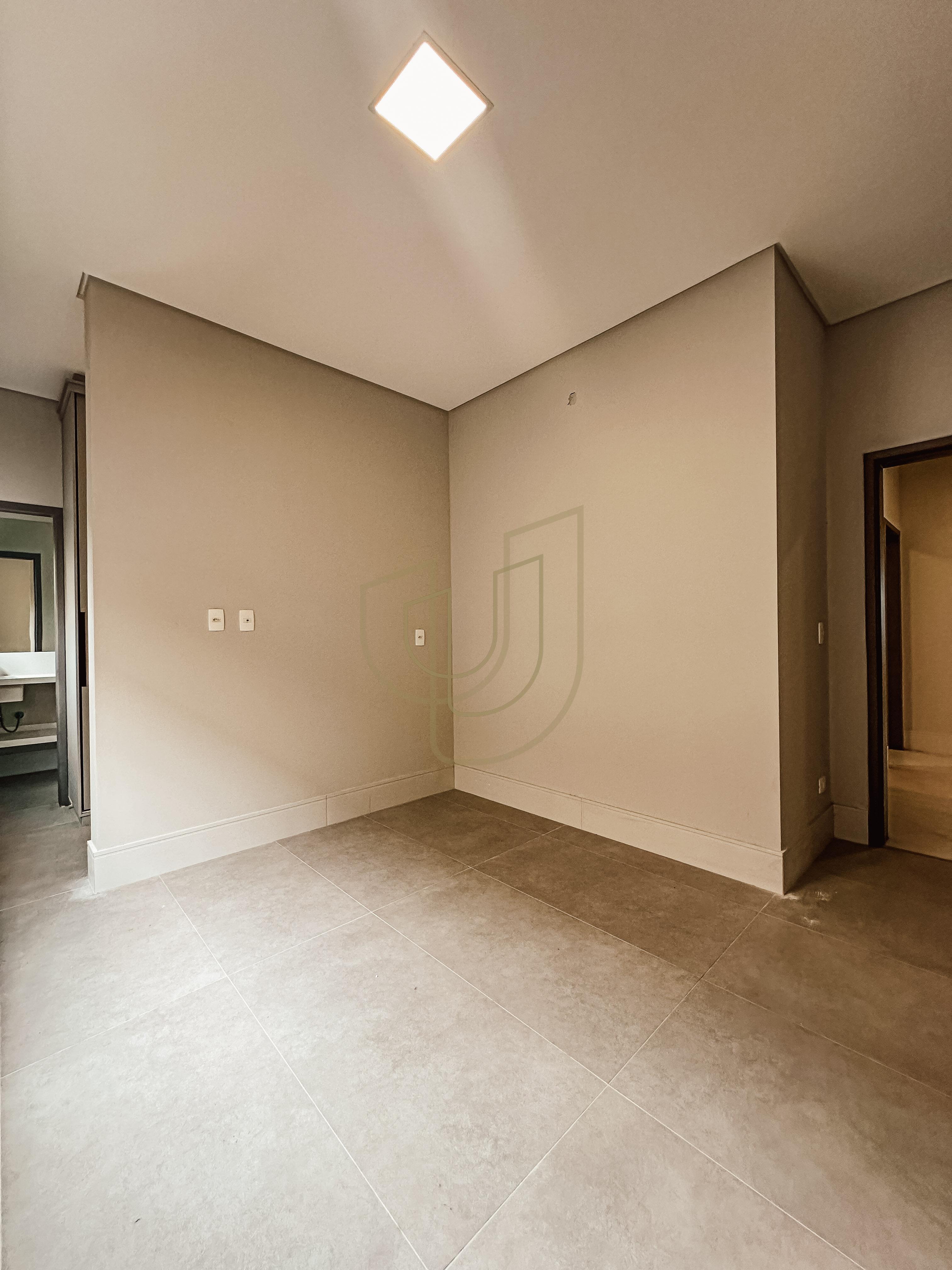 Casa T&eacute;rrea com 3 Su&iacute;tes no Jardim do Golfe III Avenida Loth Bagunha Maldos São José dos Campos - 