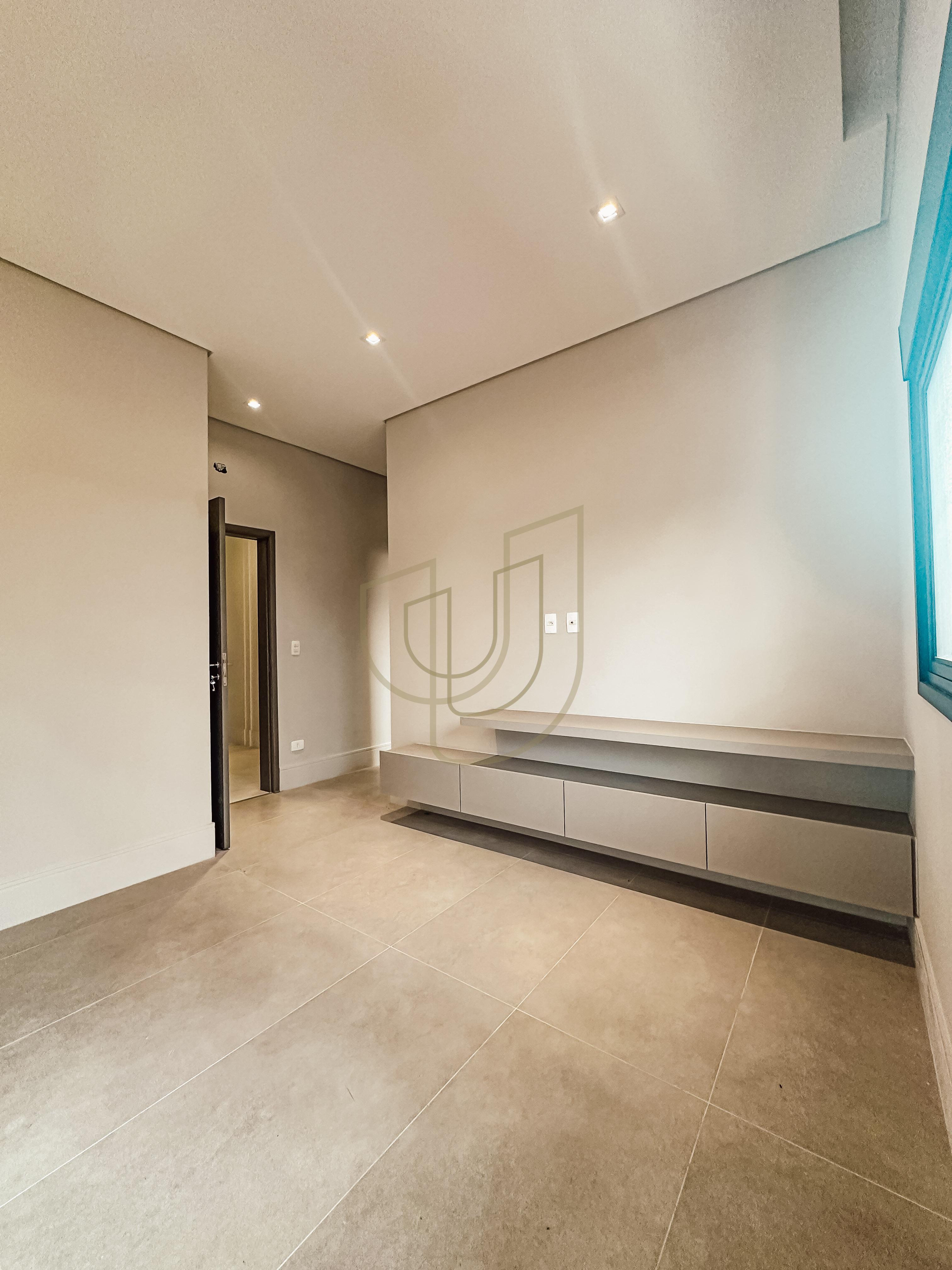 Casa T&eacute;rrea com 3 Su&iacute;tes no Jardim do Golfe III Avenida Loth Bagunha Maldos São José dos Campos - 