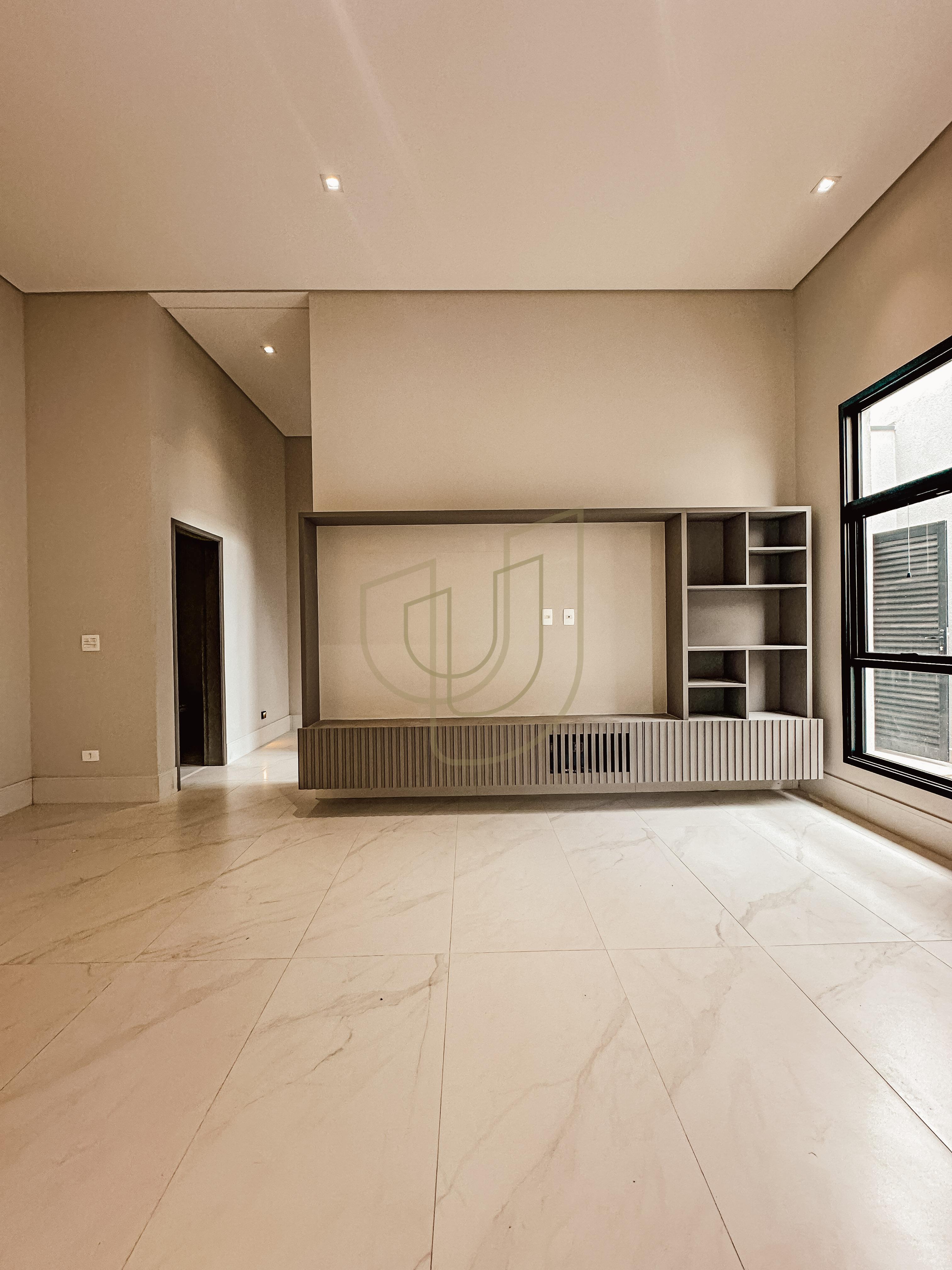 Casa T&eacute;rrea com 3 Su&iacute;tes no Jardim do Golfe III Avenida Loth Bagunha Maldos São José dos Campos - 